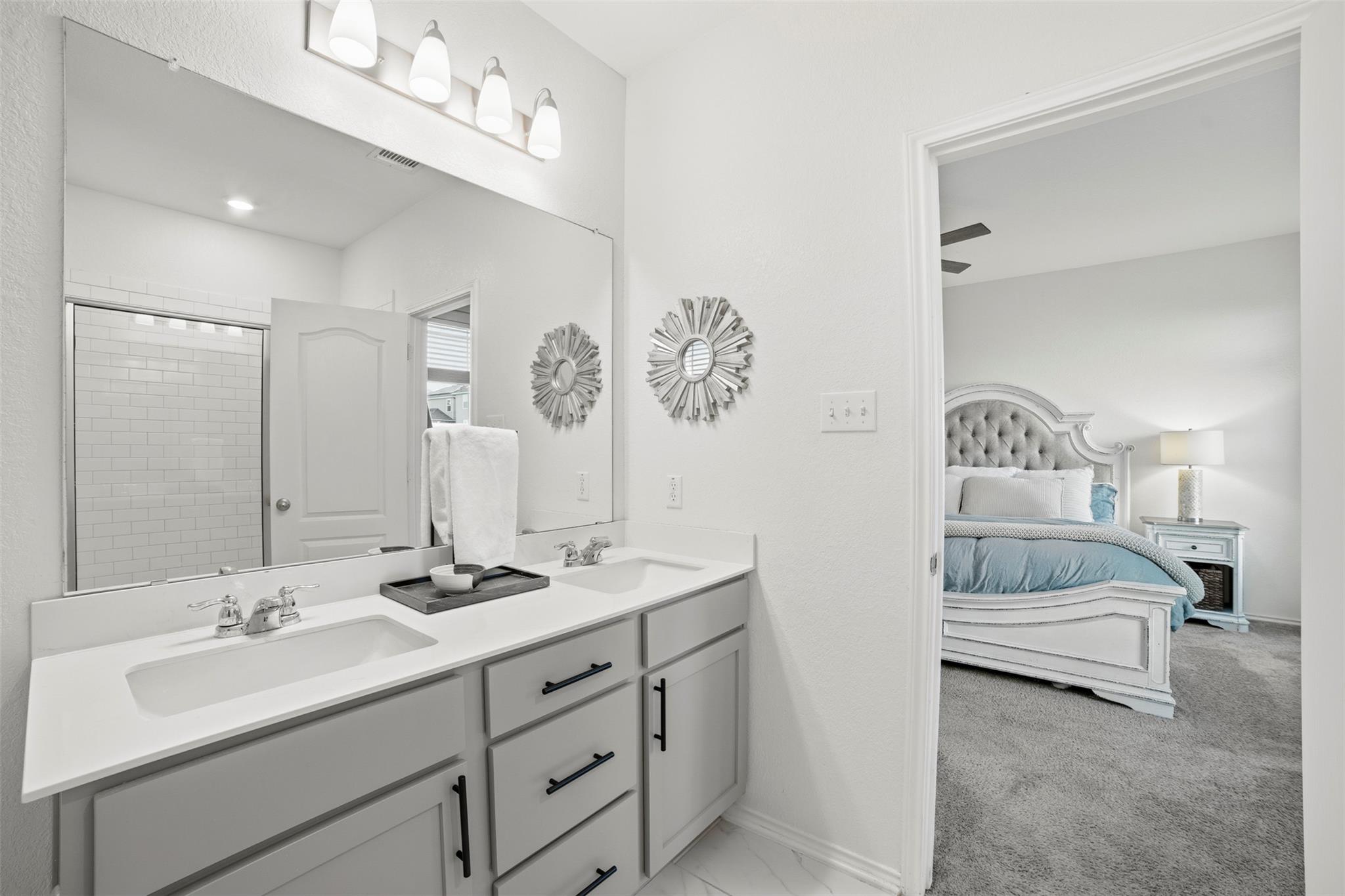 517 Lady Swiss Ln, Hutto, TX 78634