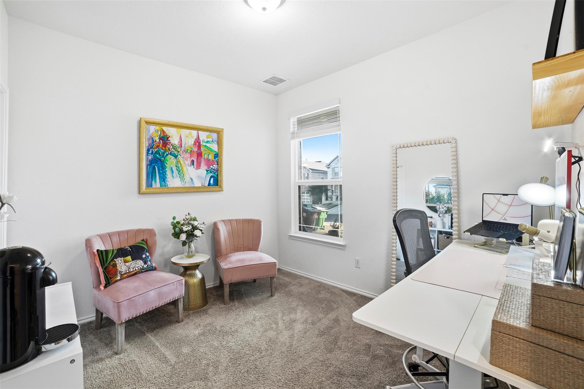 517 Lady Swiss Ln, Hutto, TX 78634