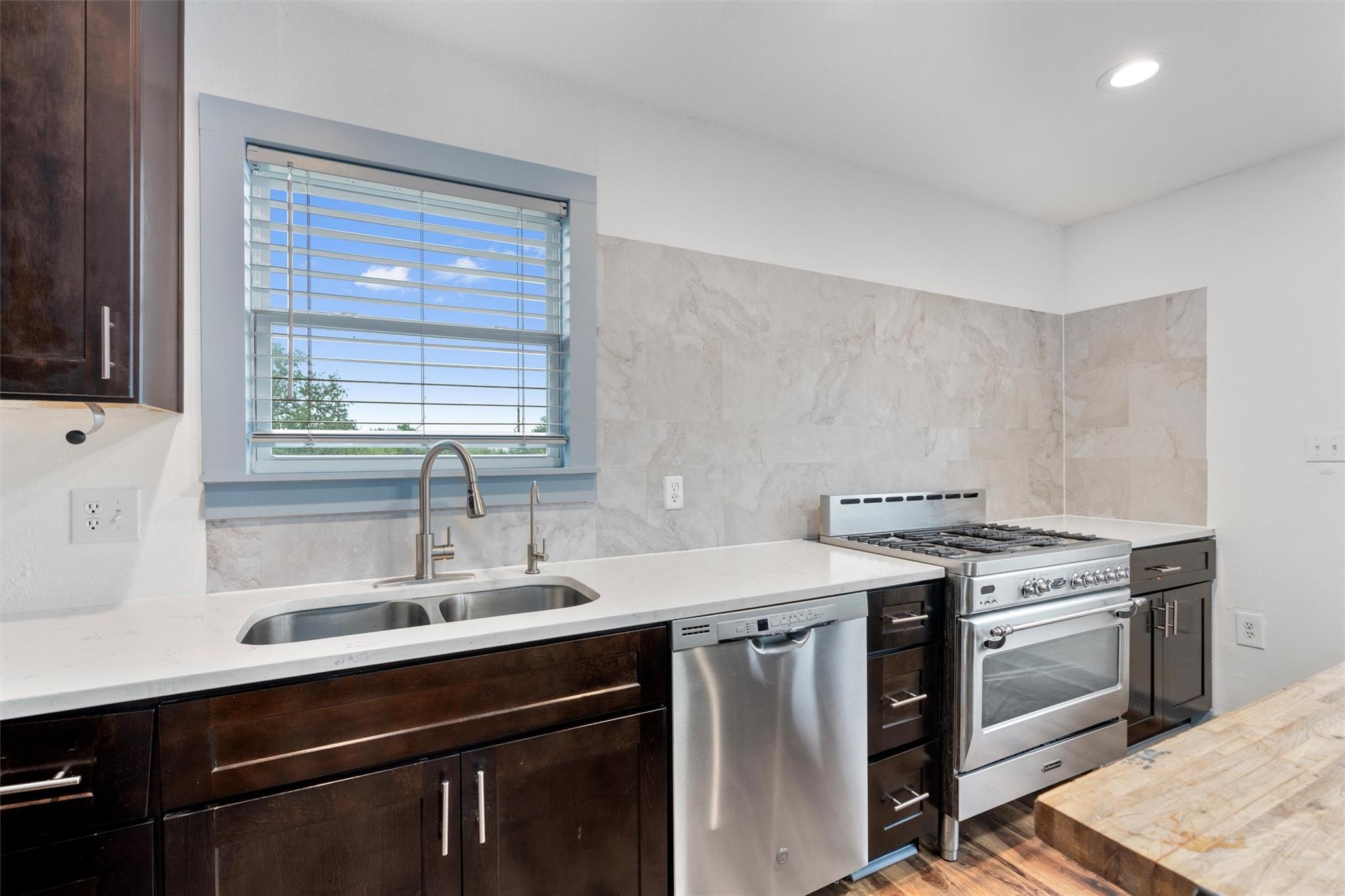 1100 High Rd, San Marcos, TX 78666