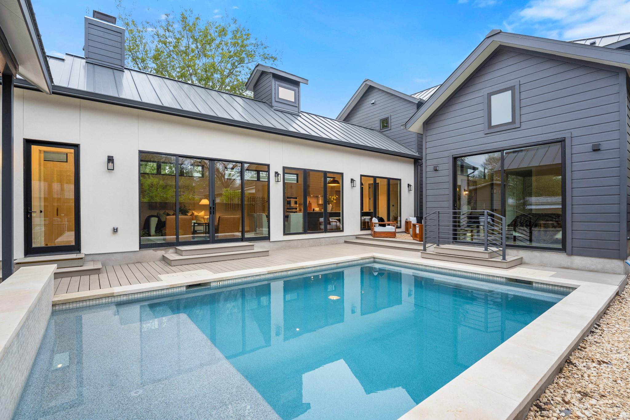 1503 Alguno Rd, Austin, TX 78757