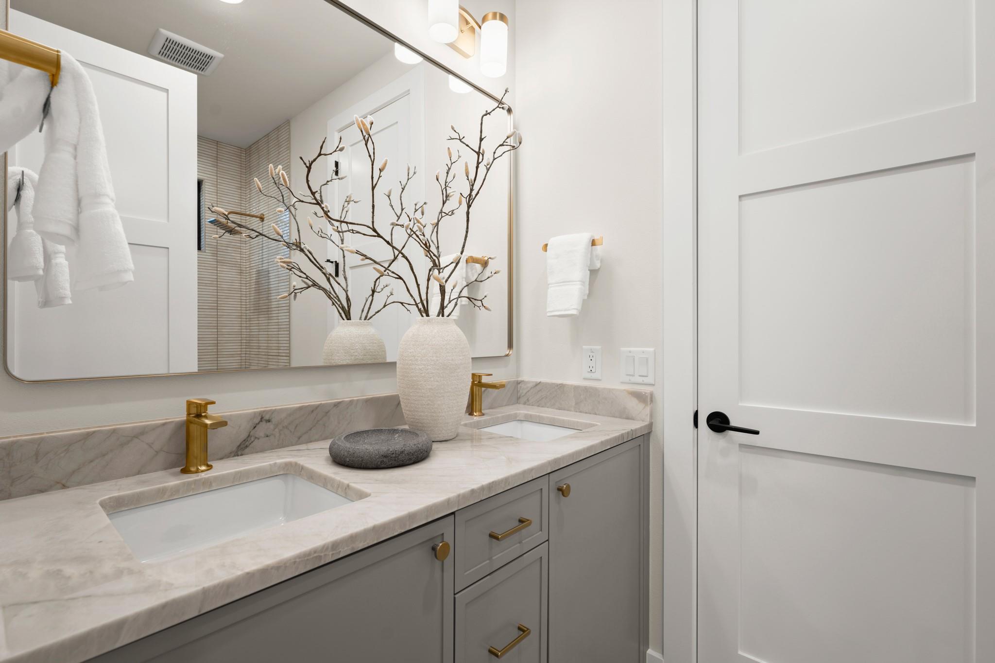 1503 Alguno Rd, Austin, TX 78757