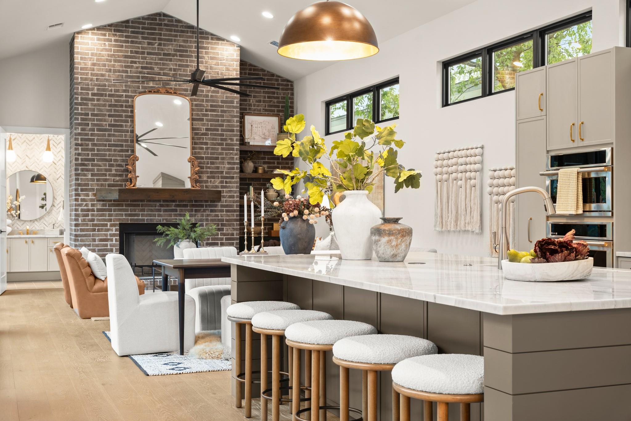 1503 Alguno Rd, Austin, TX 78757