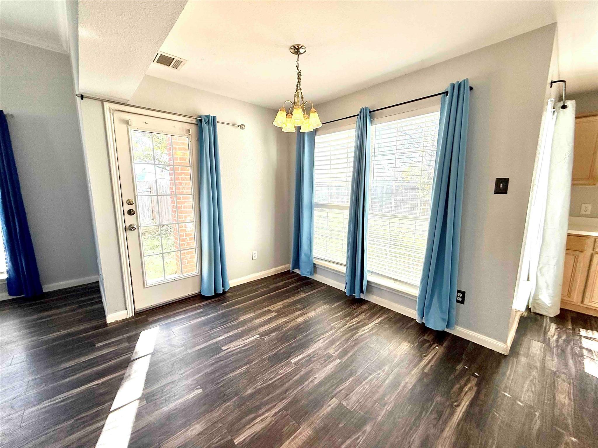 1005 Tamra Cv, Round Rock, TX 78681