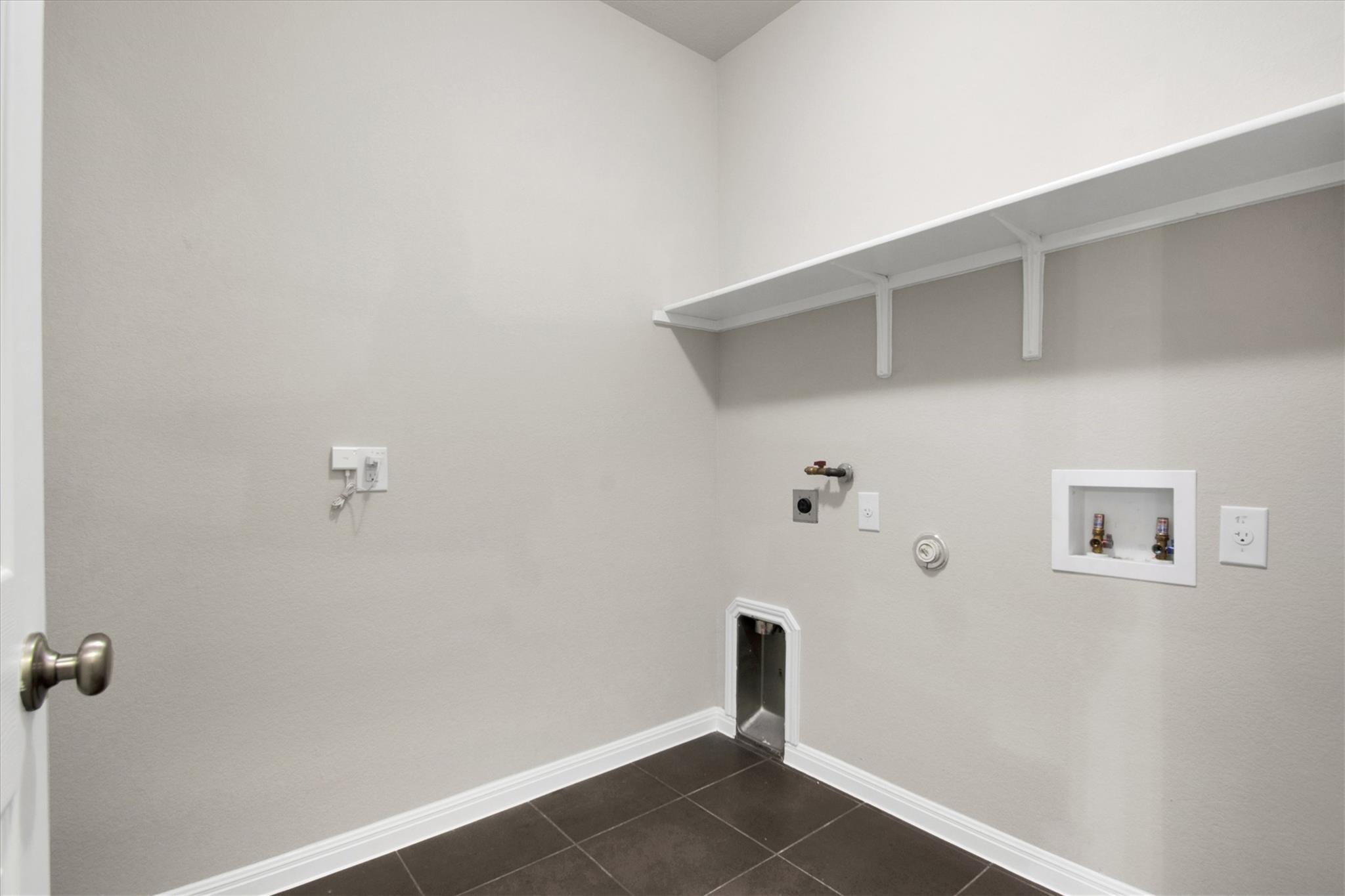 13601 Larrys Ln, Austin, TX 78652