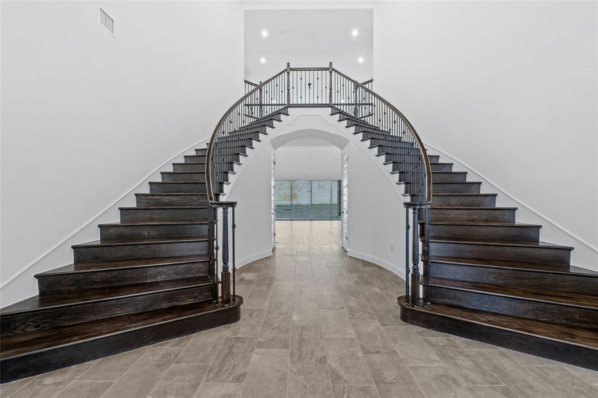 2324 Bel Paese Bnd, Leander, TX 78641