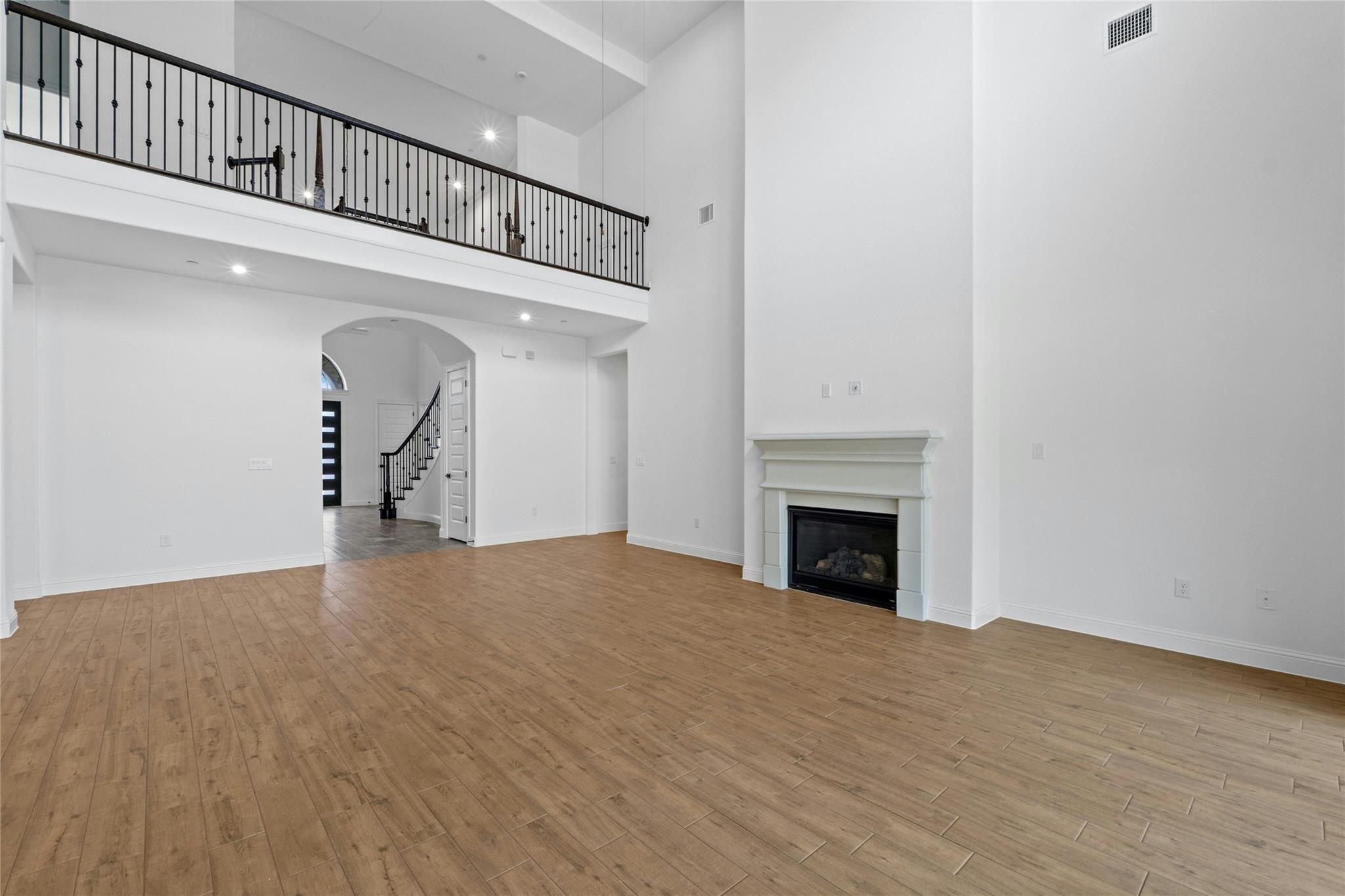 2324 Bel Paese Bnd, Leander, TX 78641