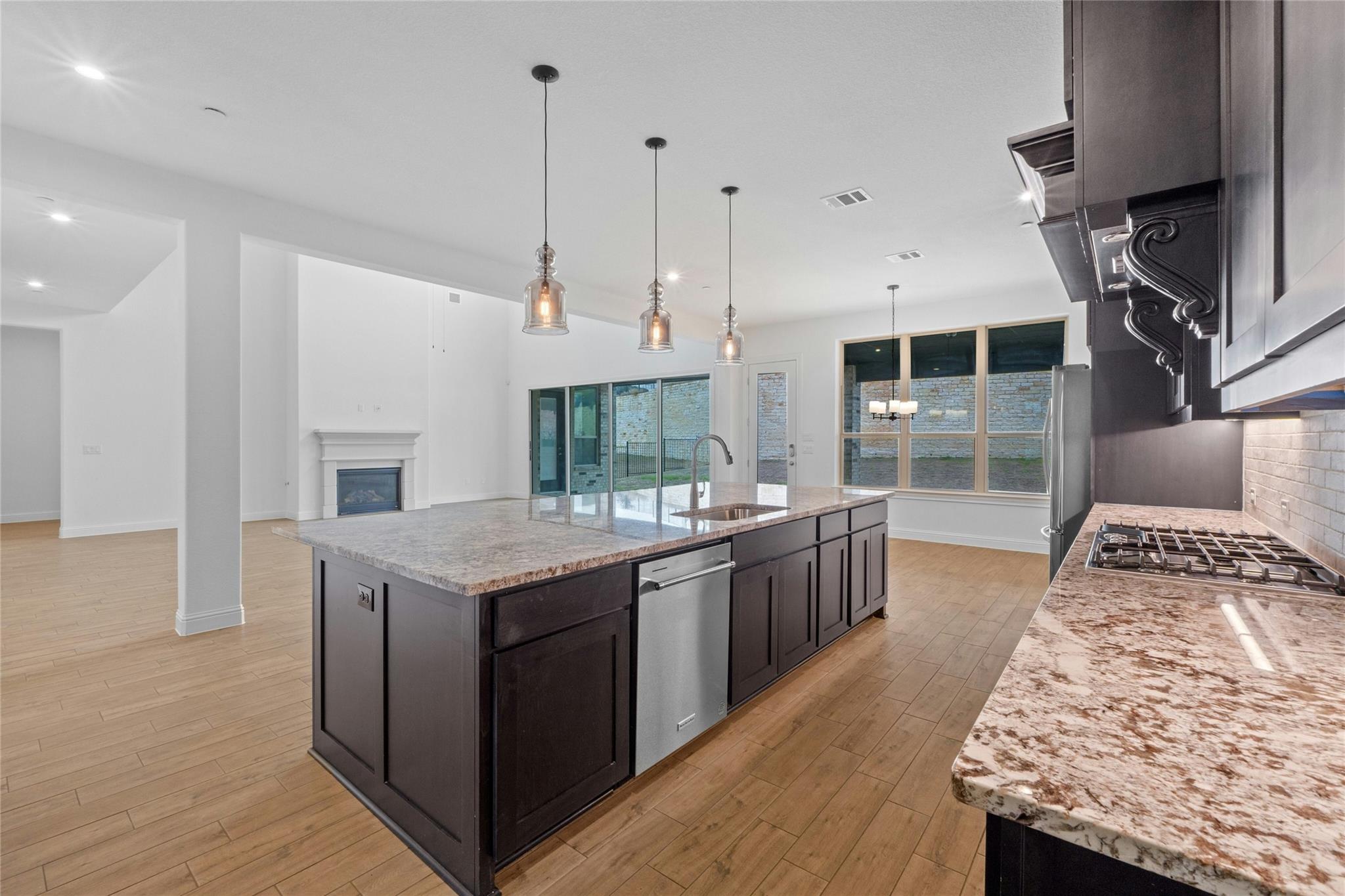 2324 Bel Paese Bnd, Leander, TX 78641