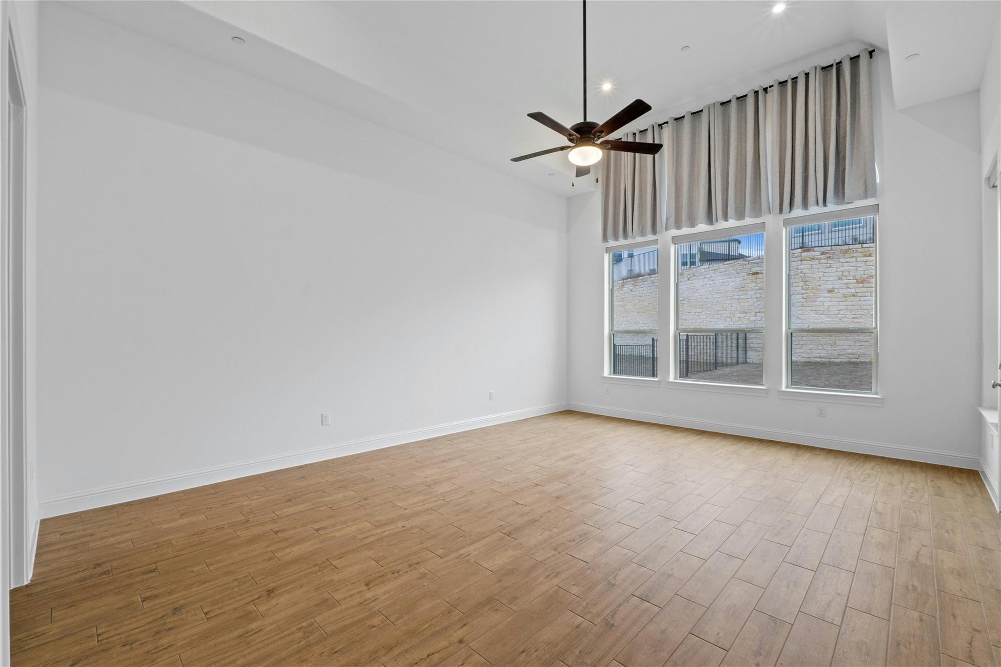 2324 Bel Paese Bnd, Leander, TX 78641