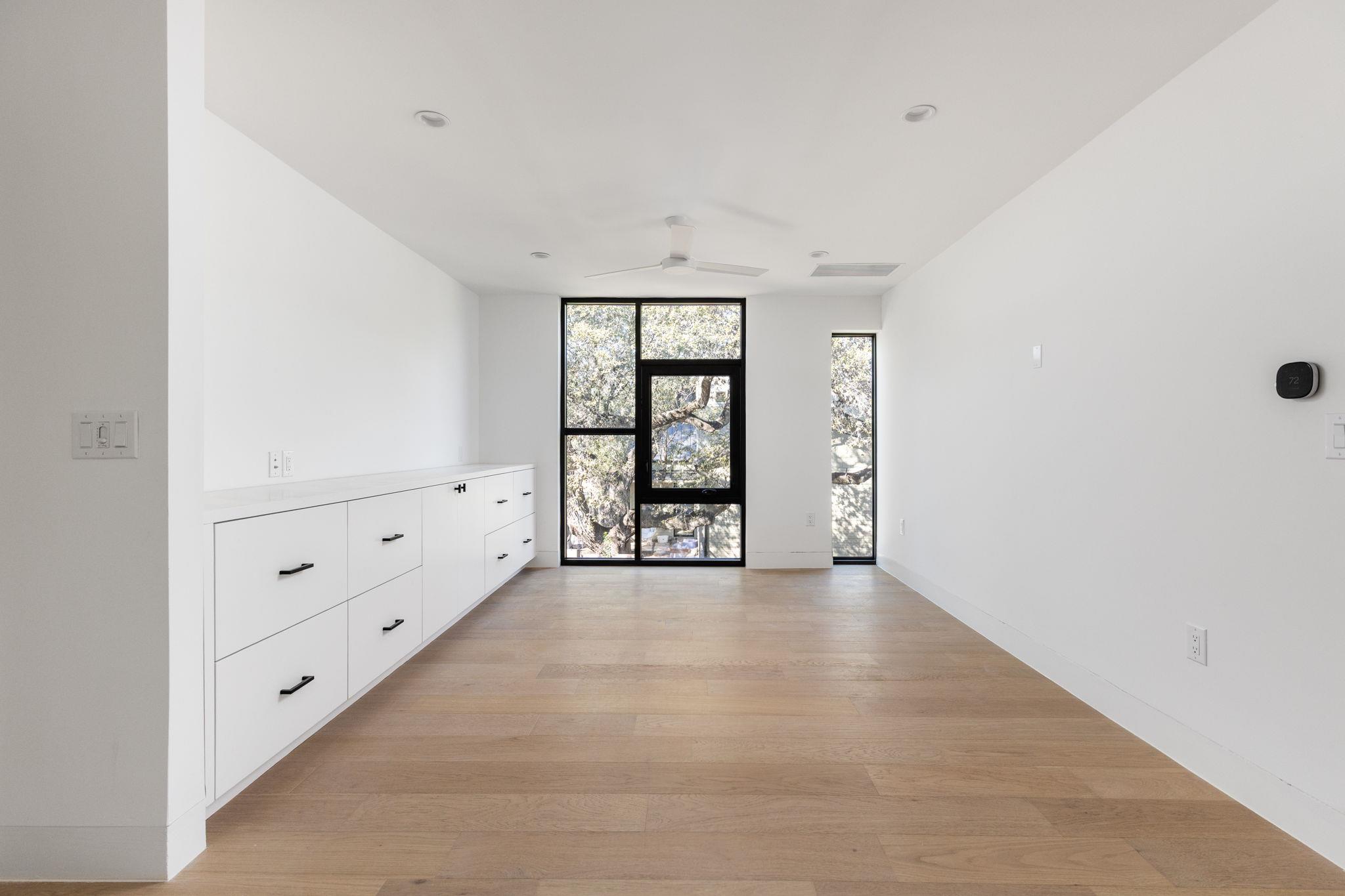 1603 Chelsea Ln # 1, Austin, TX 78704