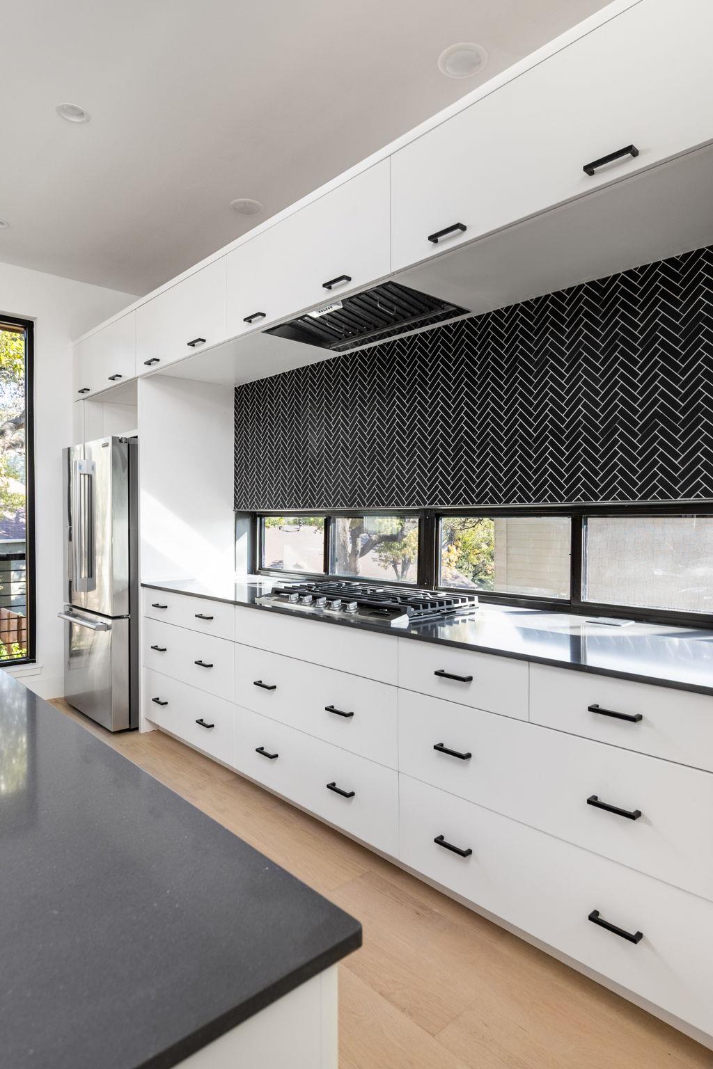 1603 Chelsea Ln # 1, Austin, TX 78704