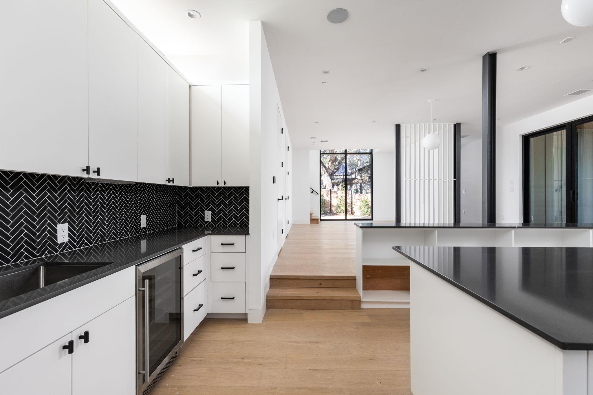 1603 Chelsea Ln # 1, Austin, TX 78704