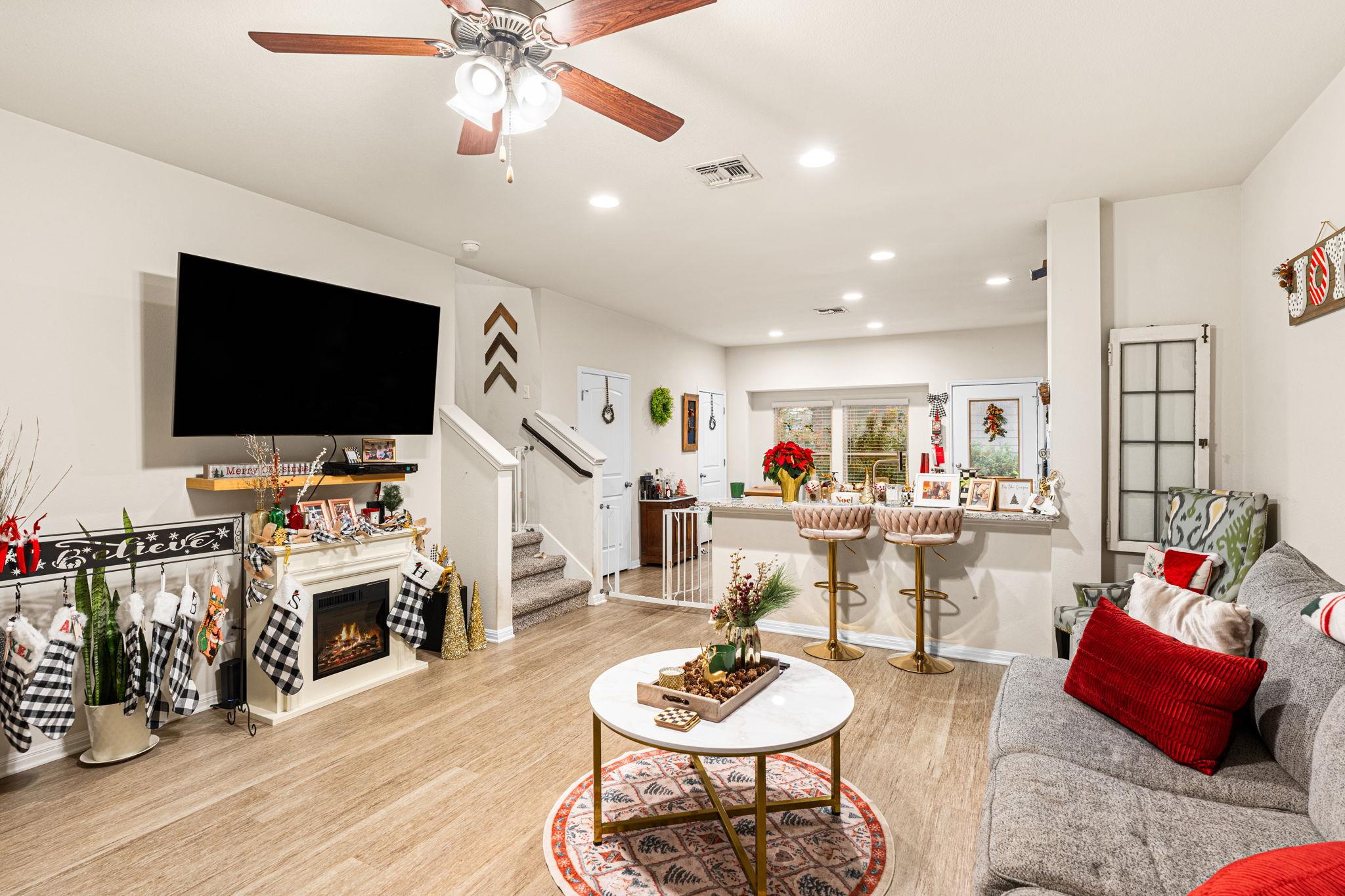 1031 Sand Post Pl, San Marcos, TX 78666