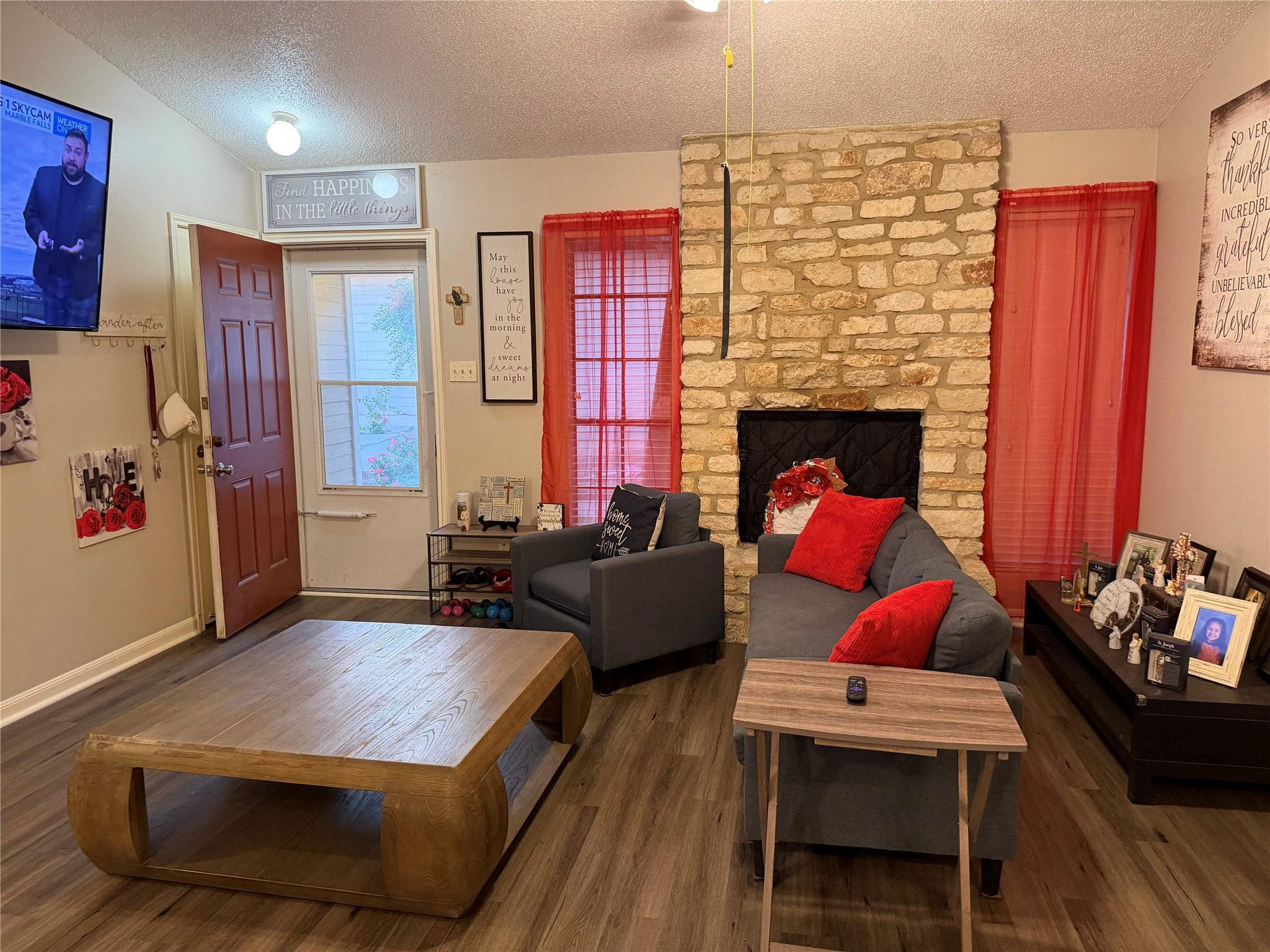 1910 Margalene Way, Austin, TX 78728