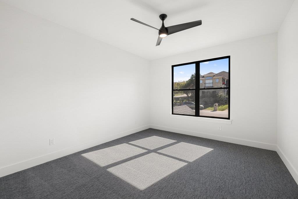 419 Hazeltine Dr, Lakeway, TX 78734