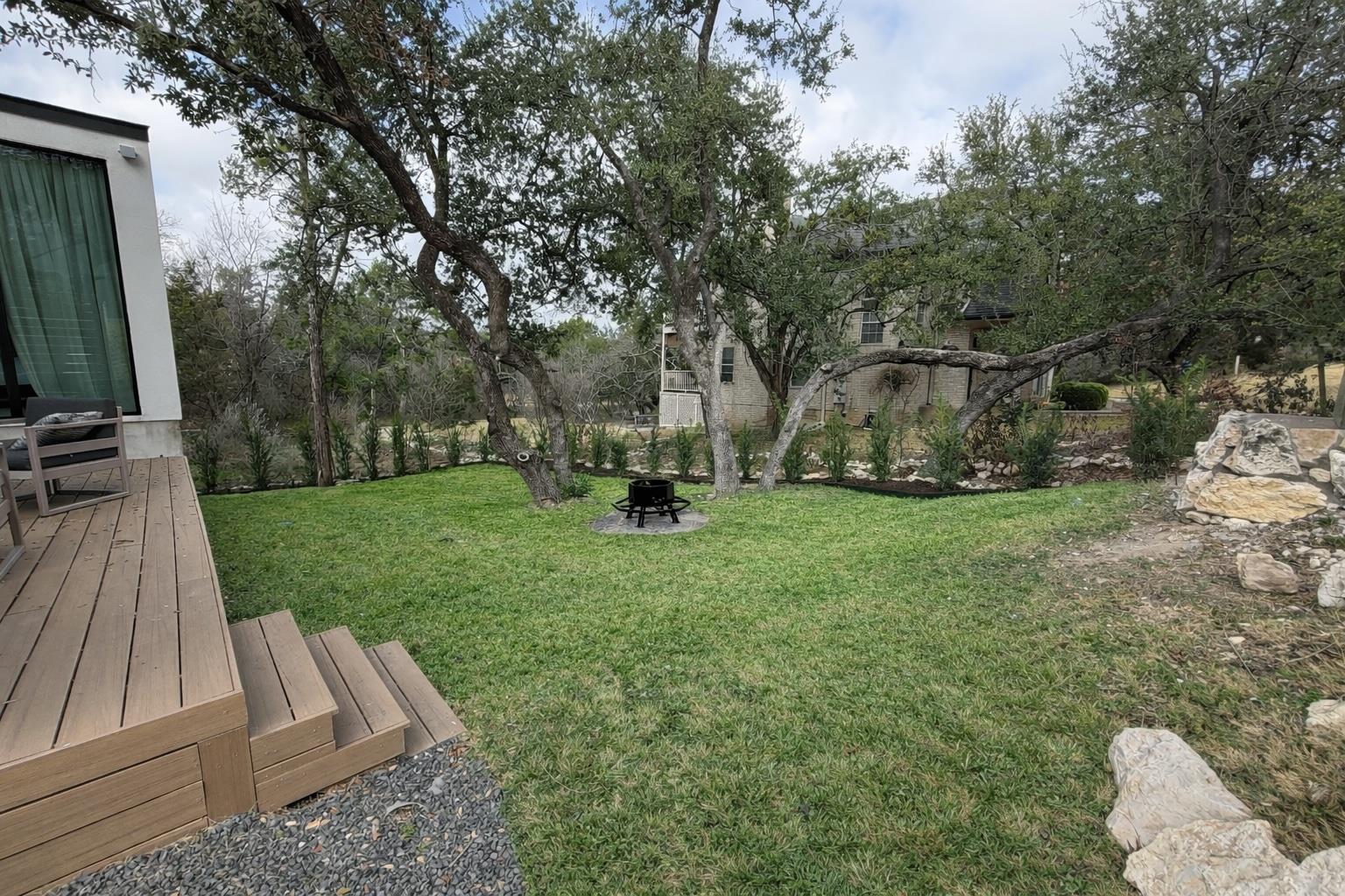 419 Hazeltine Dr, Lakeway, TX 78734