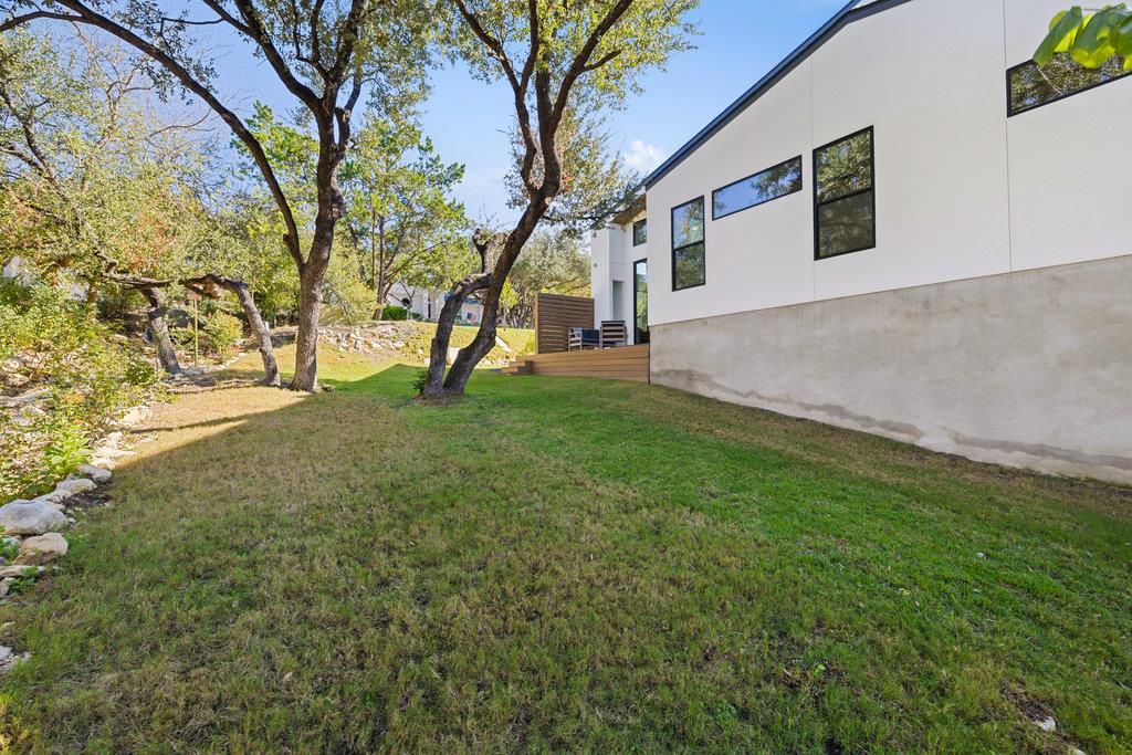 419 Hazeltine Dr, Lakeway, TX 78734