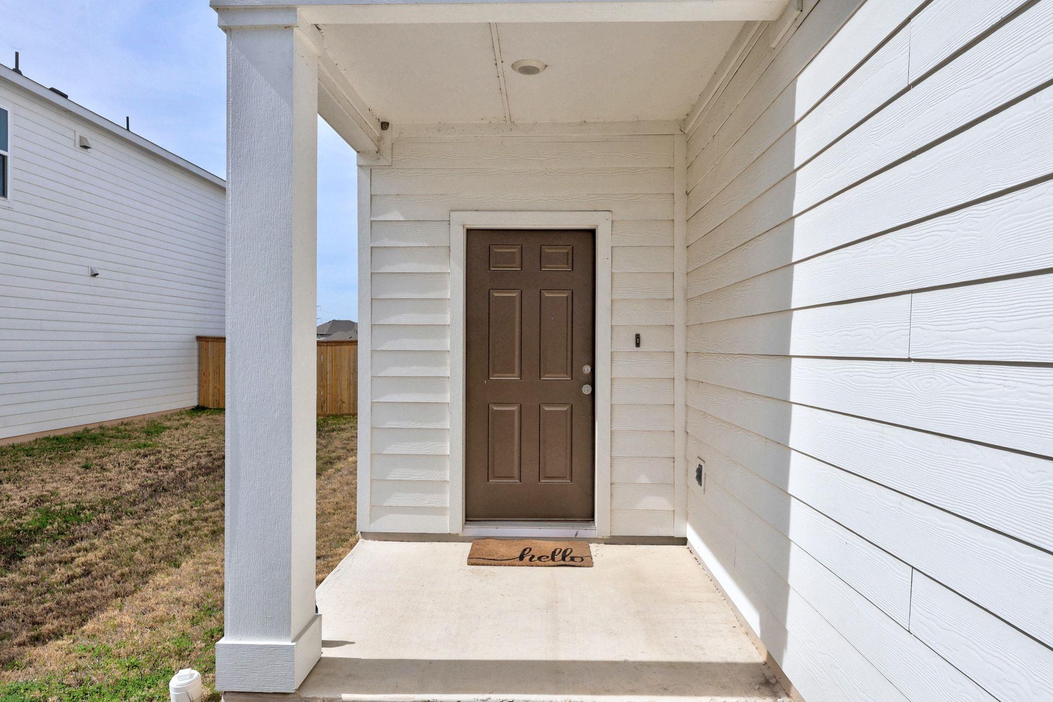 410 Magnum Force Dr, Jarrell, TX 76537