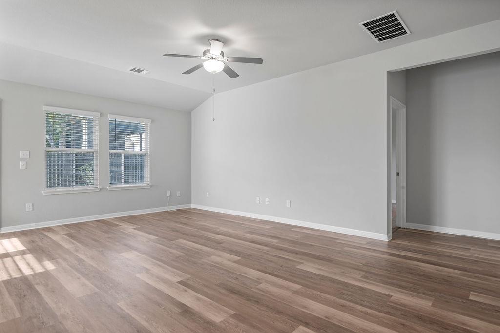 1237 Oak Chase Way, Leander, TX 78641