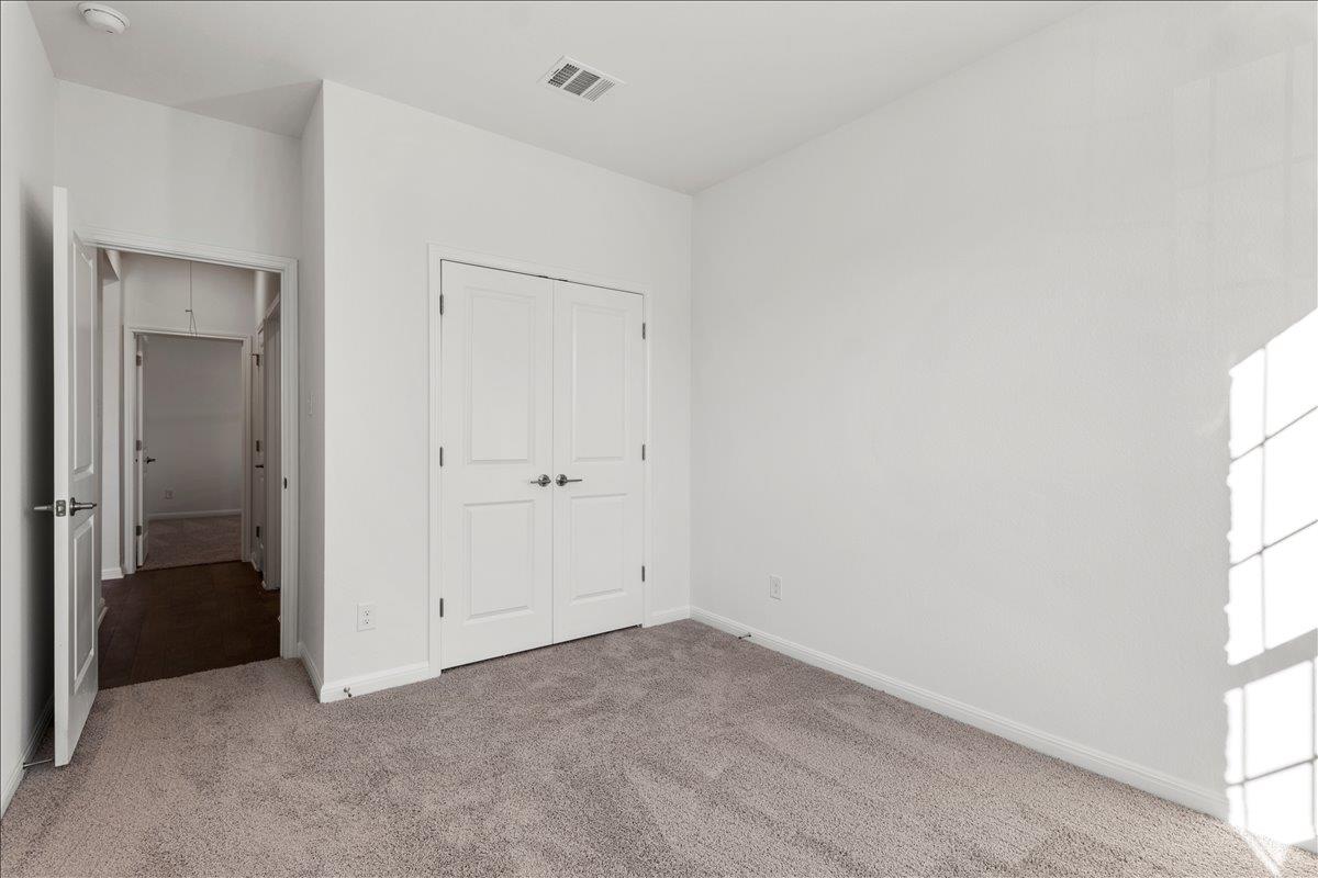 133 Green Knoll Ln, Georgetown, TX 78628