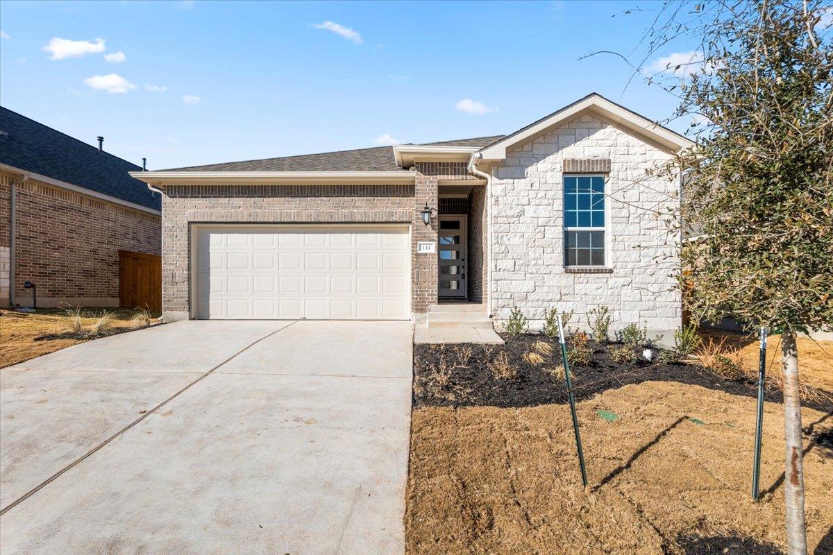 133 Green Knoll Ln, Georgetown, TX 78628