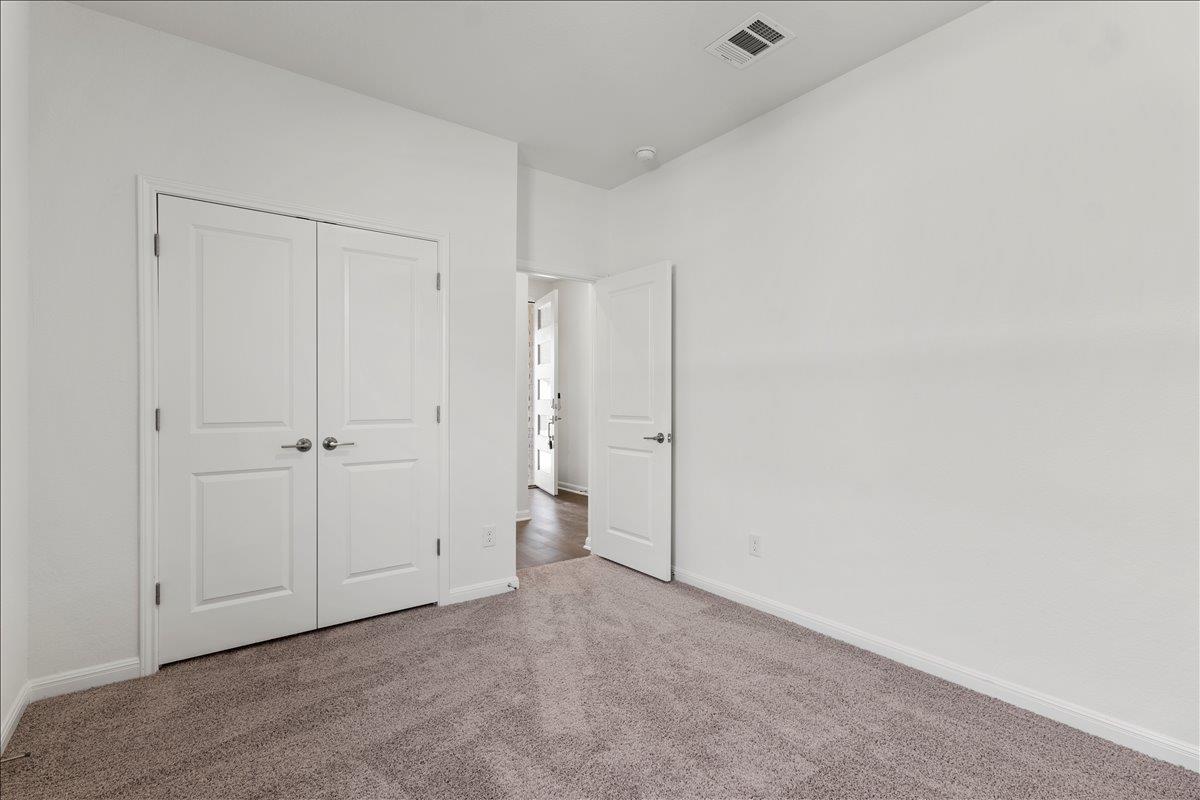 133 Green Knoll Ln, Georgetown, TX 78628