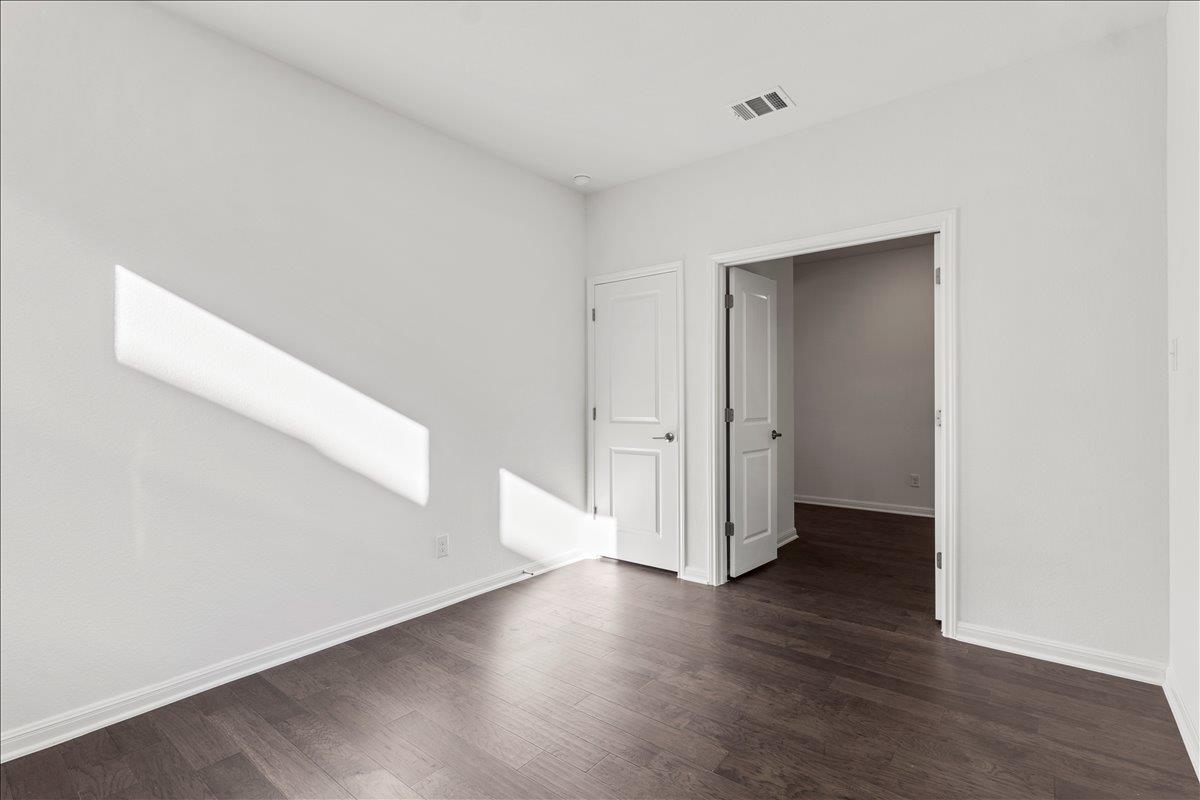 133 Green Knoll Ln, Georgetown, TX 78628