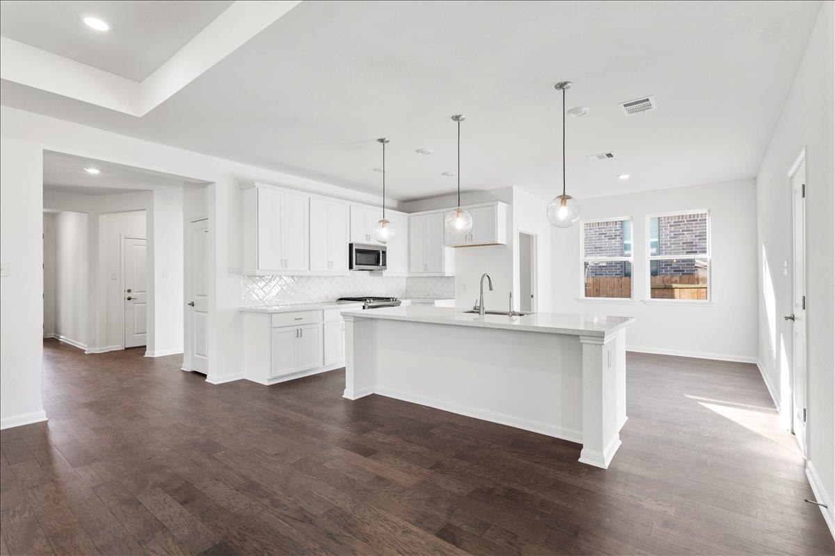 133 Green Knoll Ln, Georgetown, TX 78628