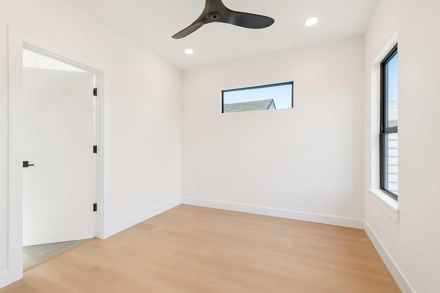 2916 E 13th St # 2, Austin, TX 78702