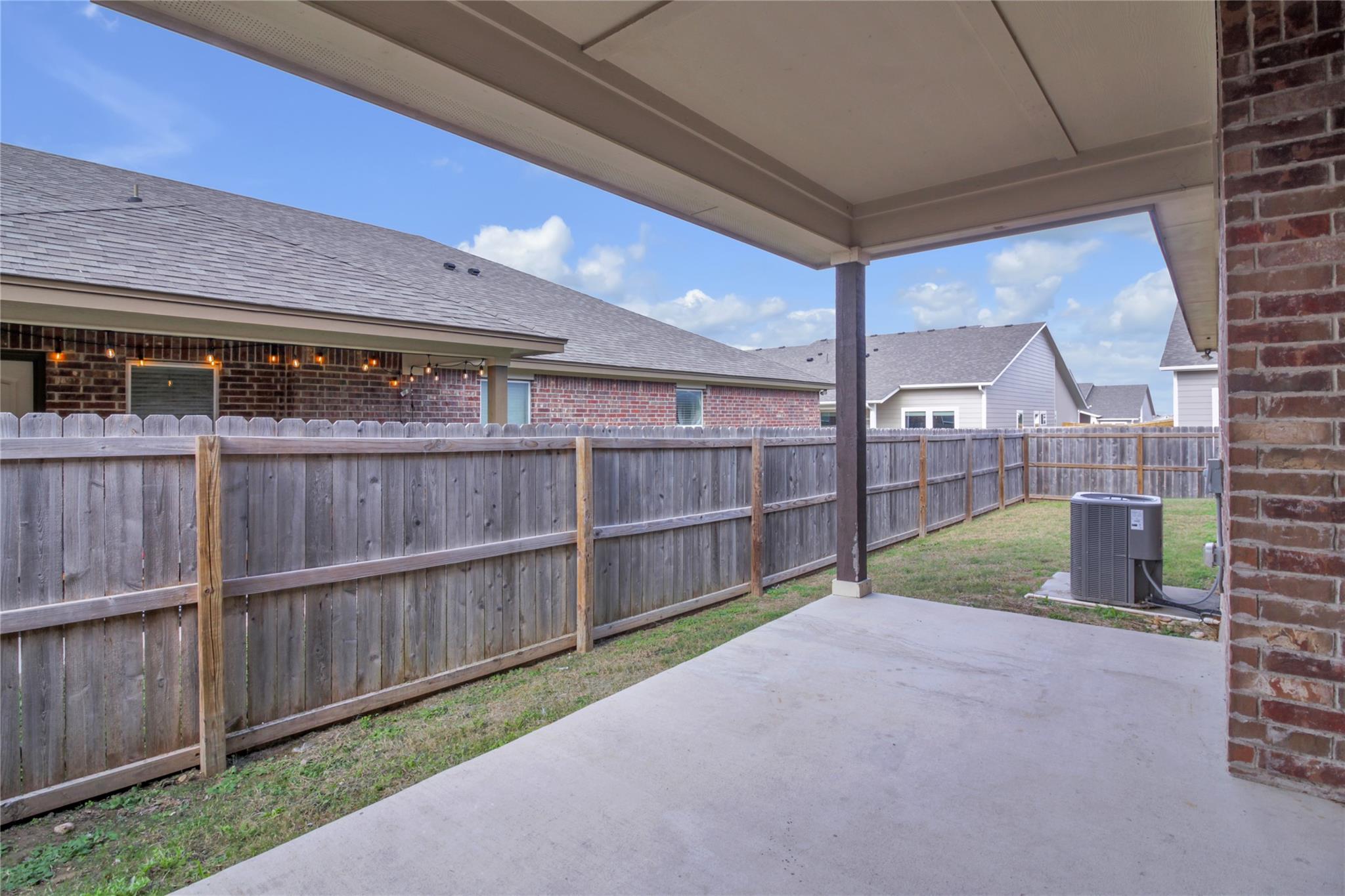 109 Calvin Smith Ln # A, Jarrell, TX 76537