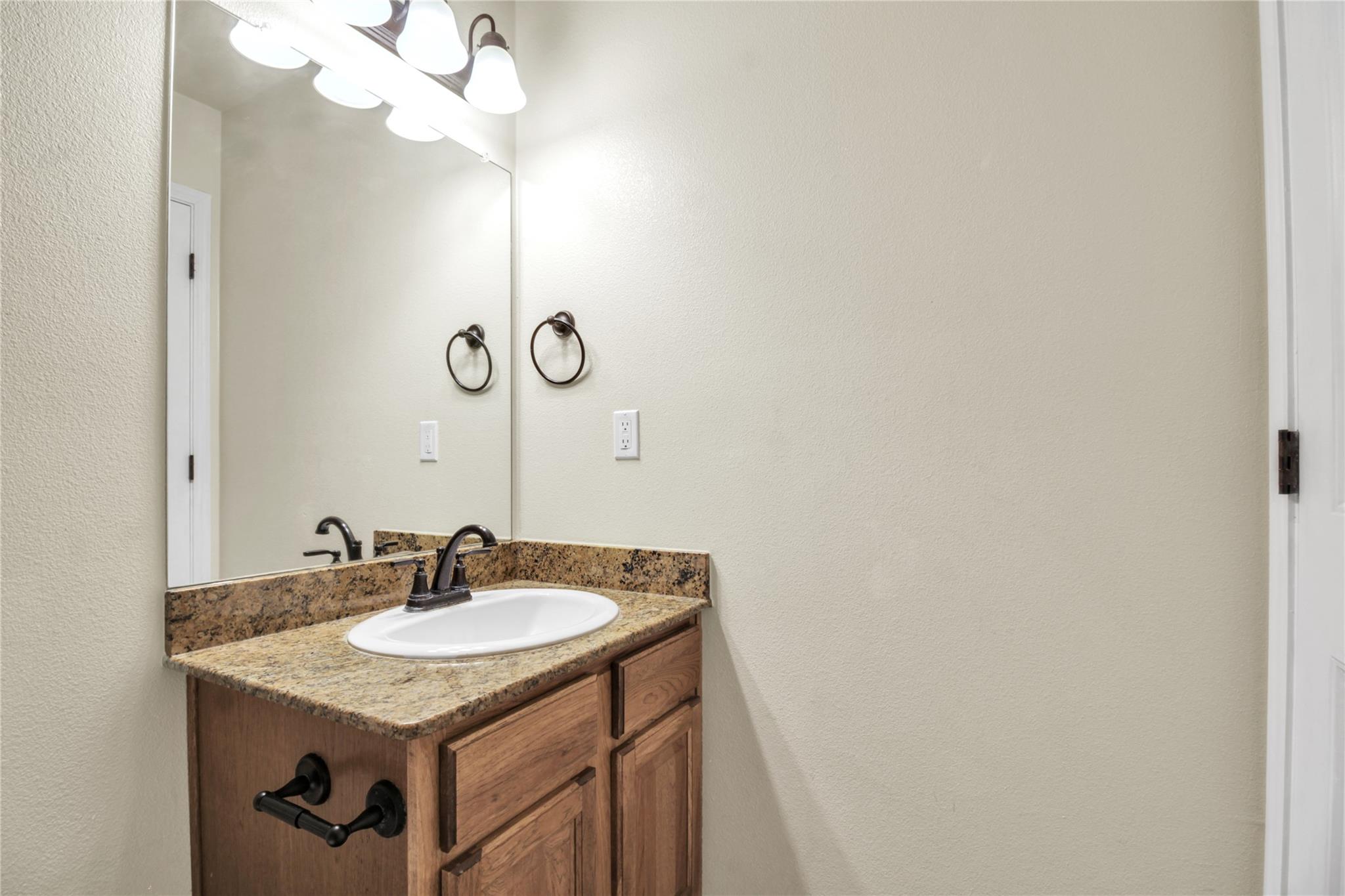 109 Calvin Smith Ln # A, Jarrell, TX 76537