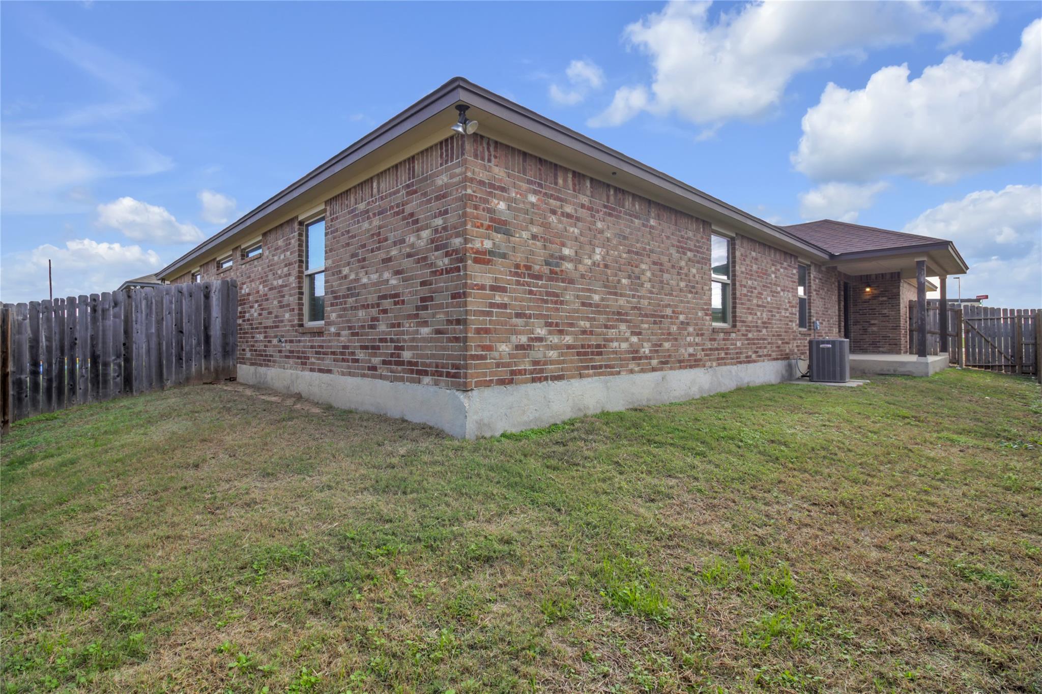 109 Calvin Smith Ln # A, Jarrell, TX 76537