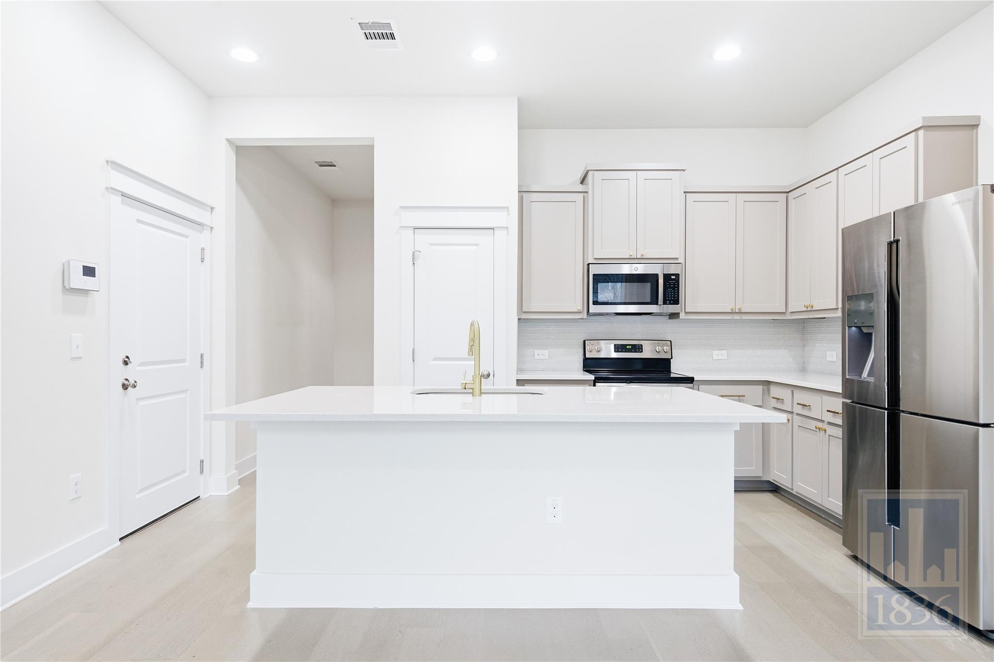 13501 Metric Blvd # 2, Austin, TX 78727