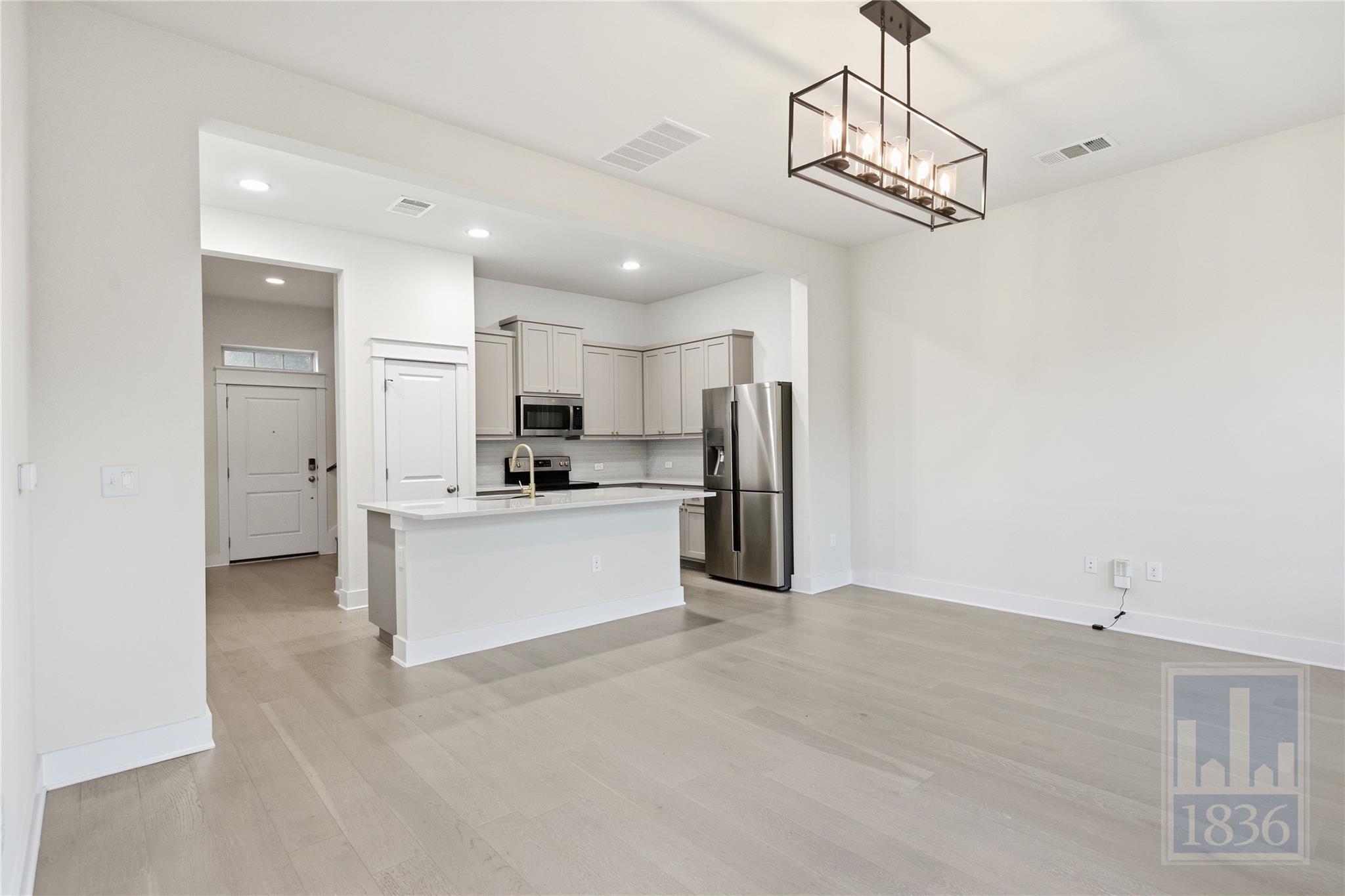 13501 Metric Blvd # 2, Austin, TX 78727