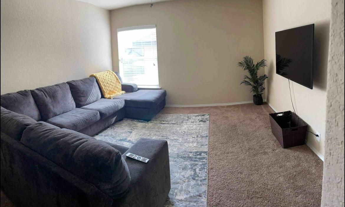 9626 Common Law, Converse, TX 78109