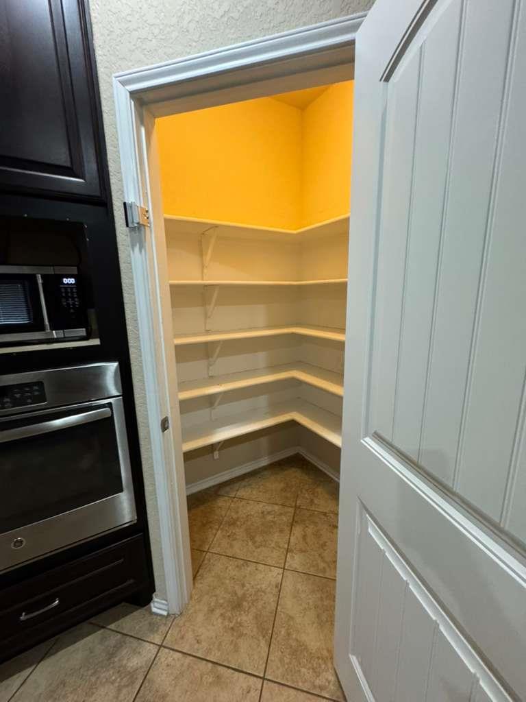 9626 Common Law, Converse, TX 78109