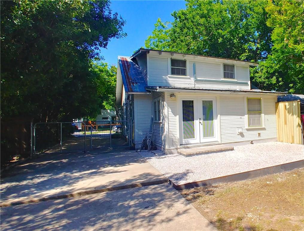 711 W Johanna St, Austin, TX 78704