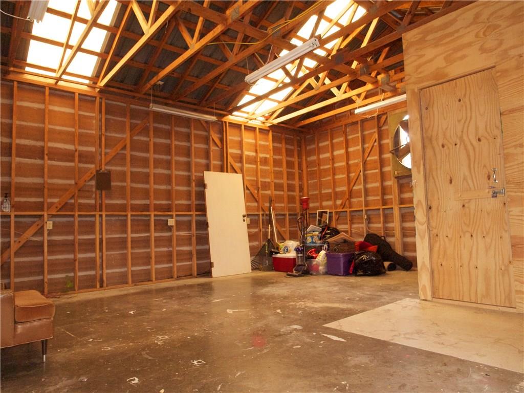 711 W Johanna St, Austin, TX 78704