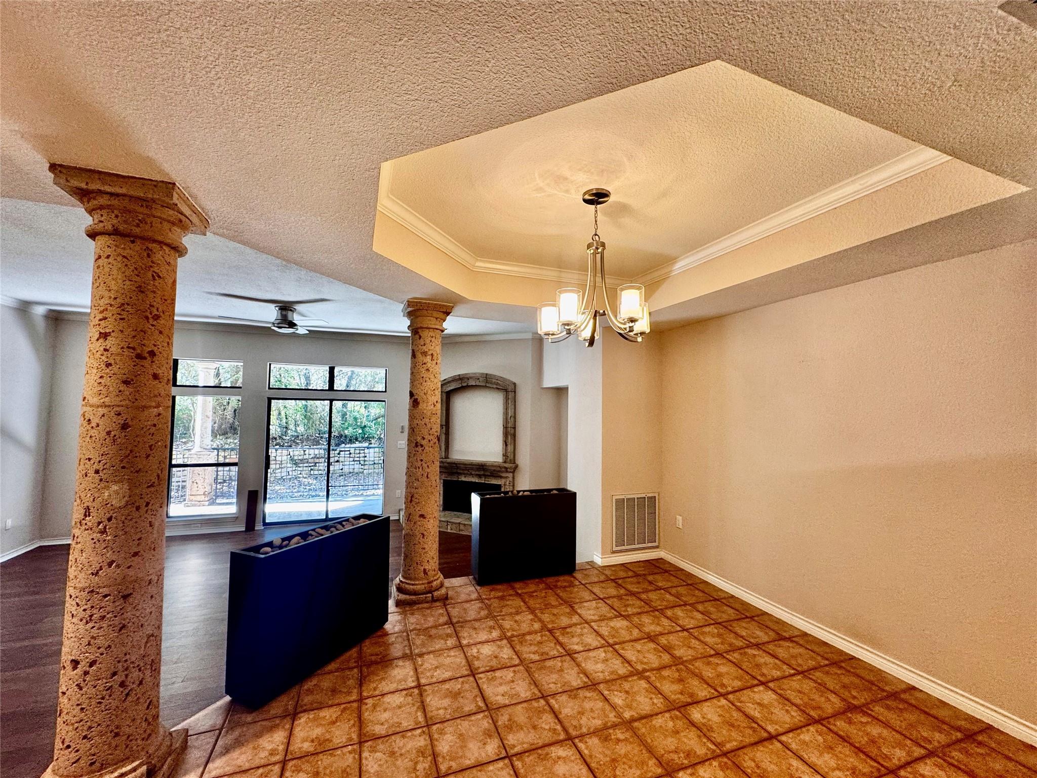 1000 Liberty Park Dr # 205, Austin, TX 78746