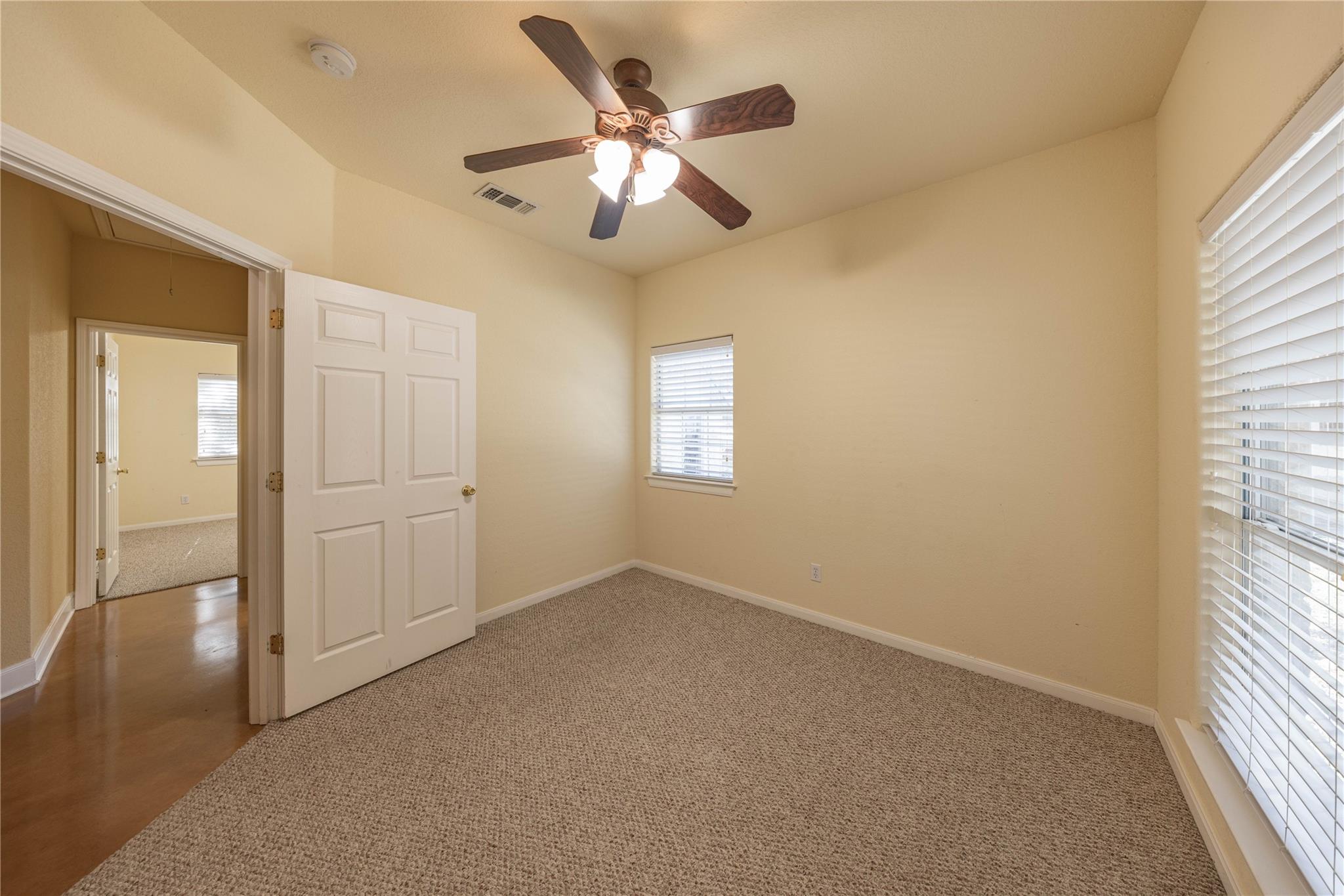 6 Pebblebrook Ln, Wimberley, TX 78676