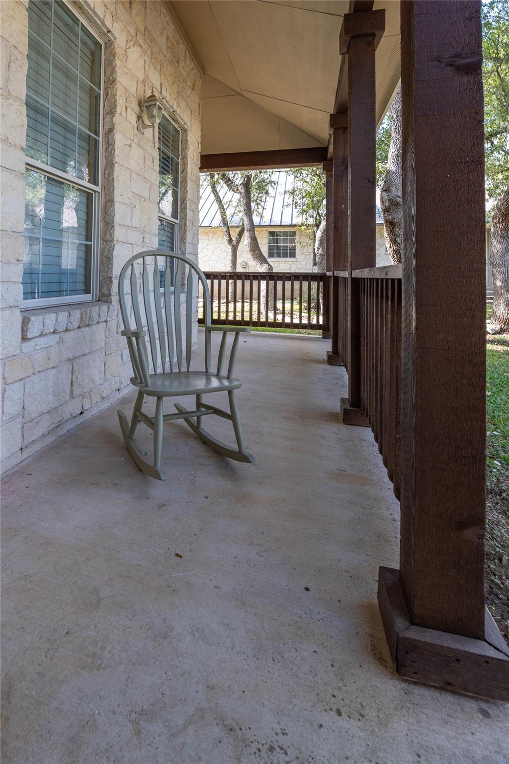6 Pebblebrook Ln, Wimberley, TX 78676