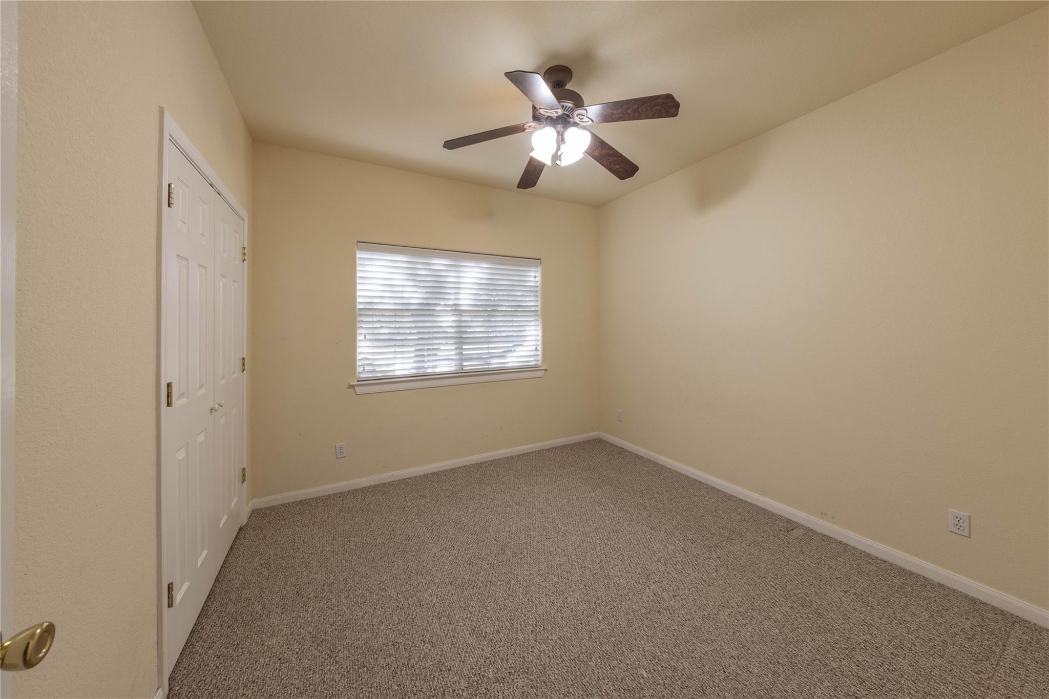 6 Pebblebrook Ln, Wimberley, TX 78676