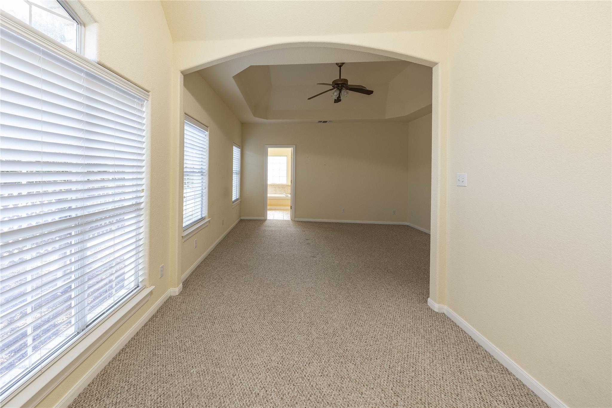 6 Pebblebrook Ln, Wimberley, TX 78676