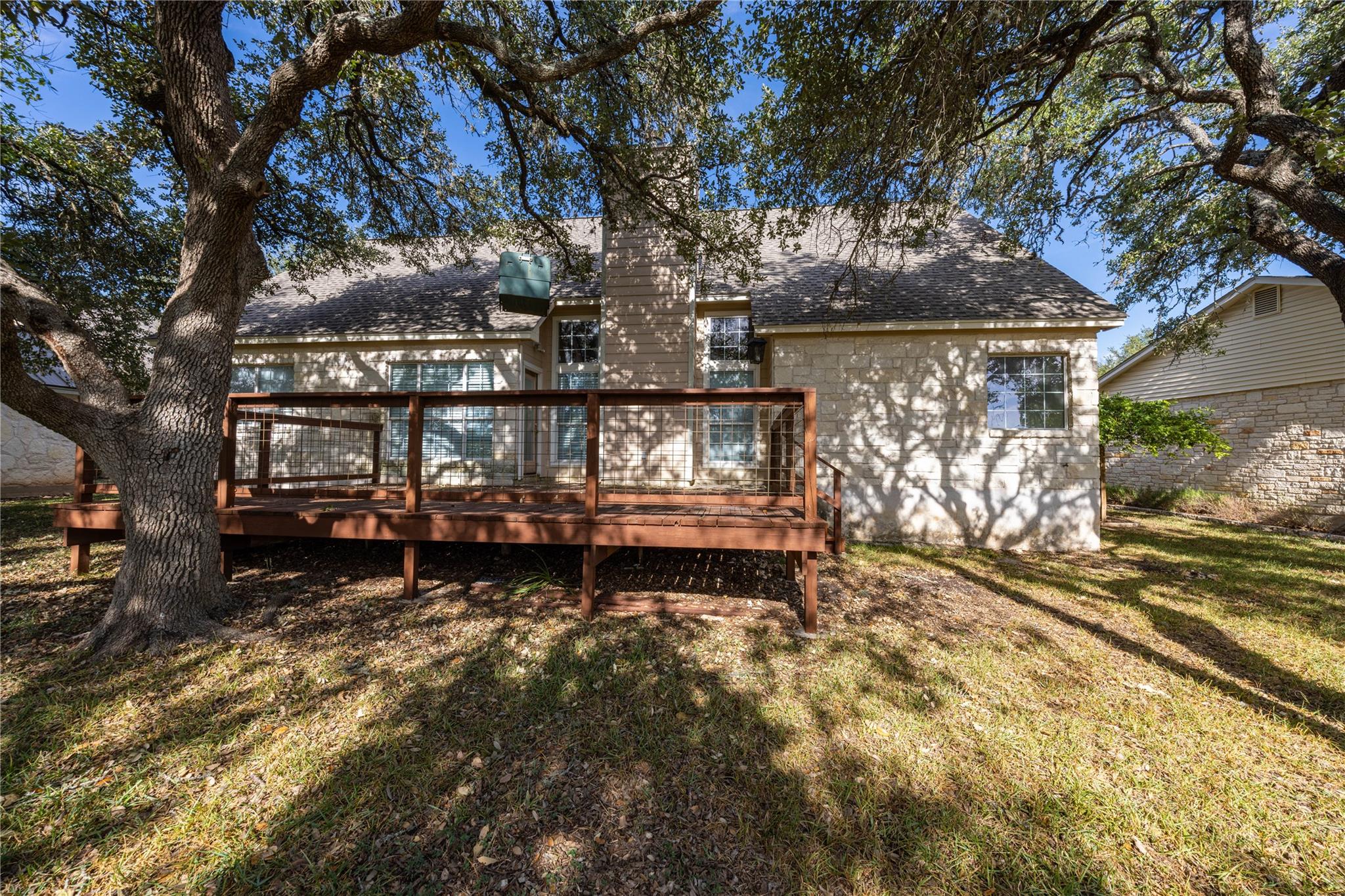 6 Pebblebrook Ln, Wimberley, TX 78676