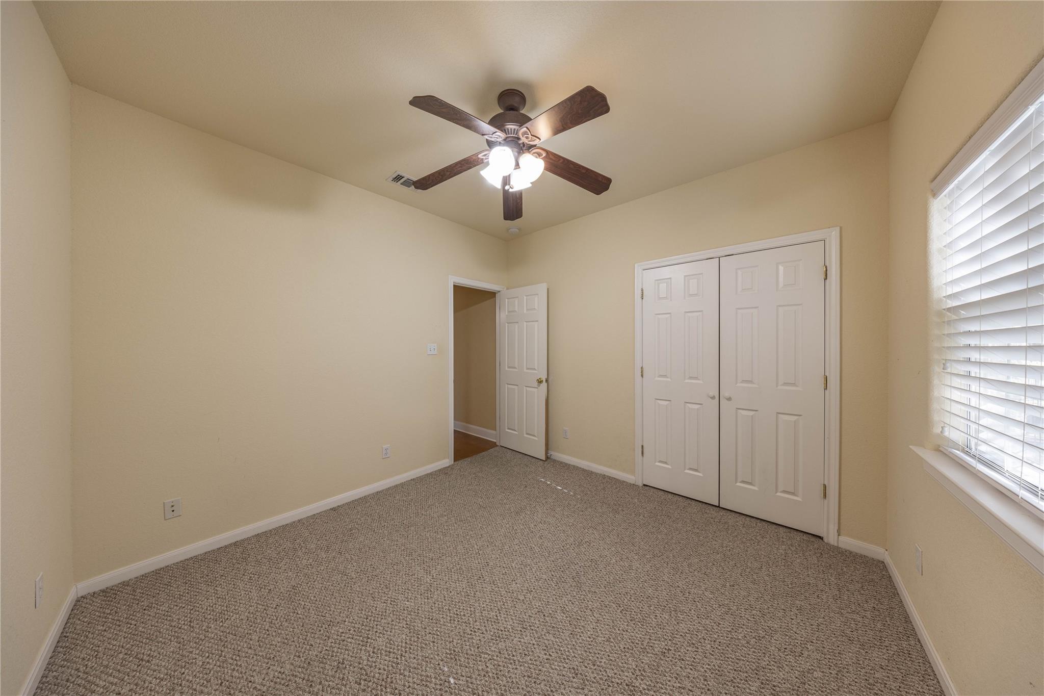 6 Pebblebrook Ln, Wimberley, TX 78676