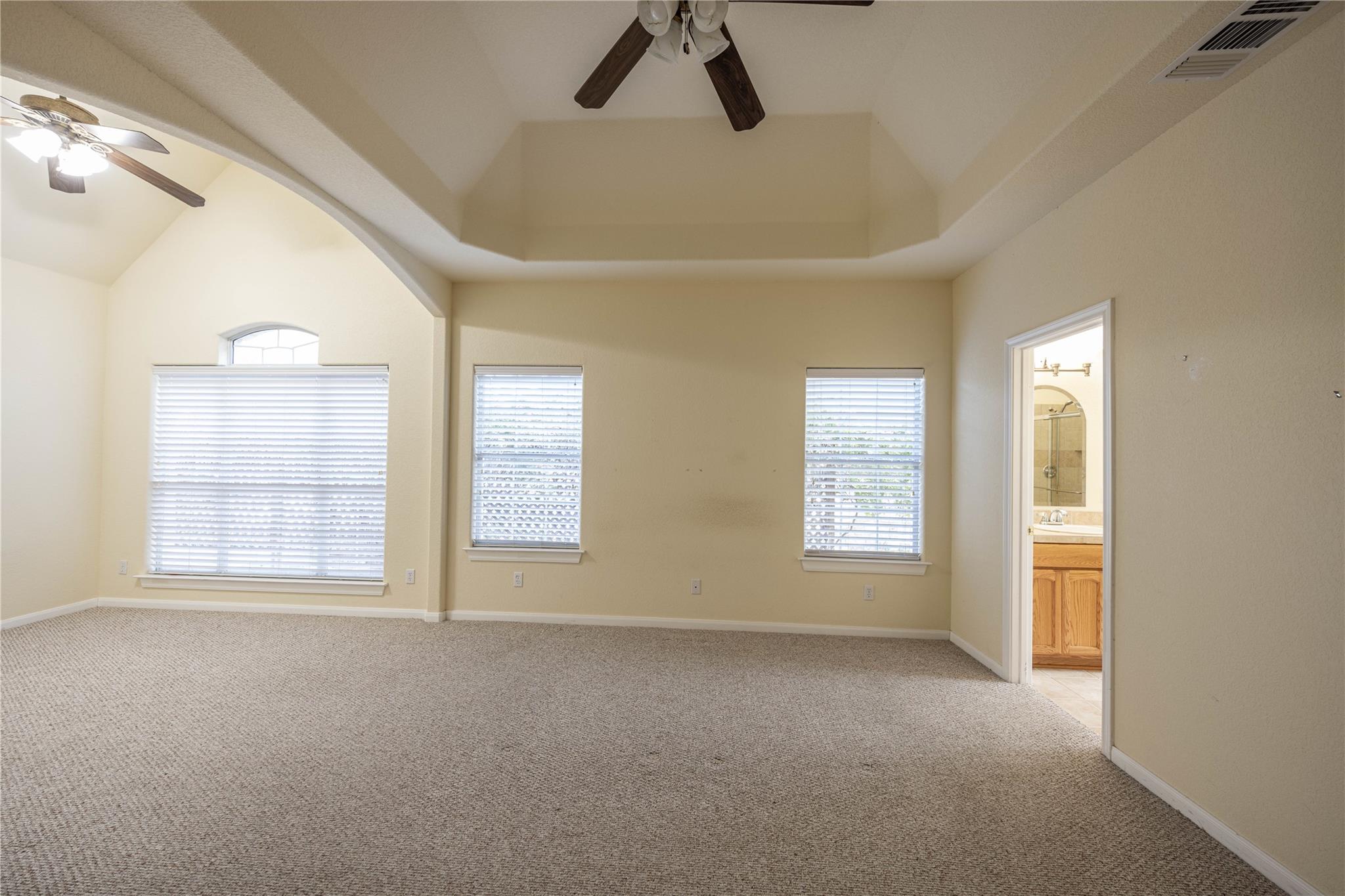 6 Pebblebrook Ln, Wimberley, TX 78676