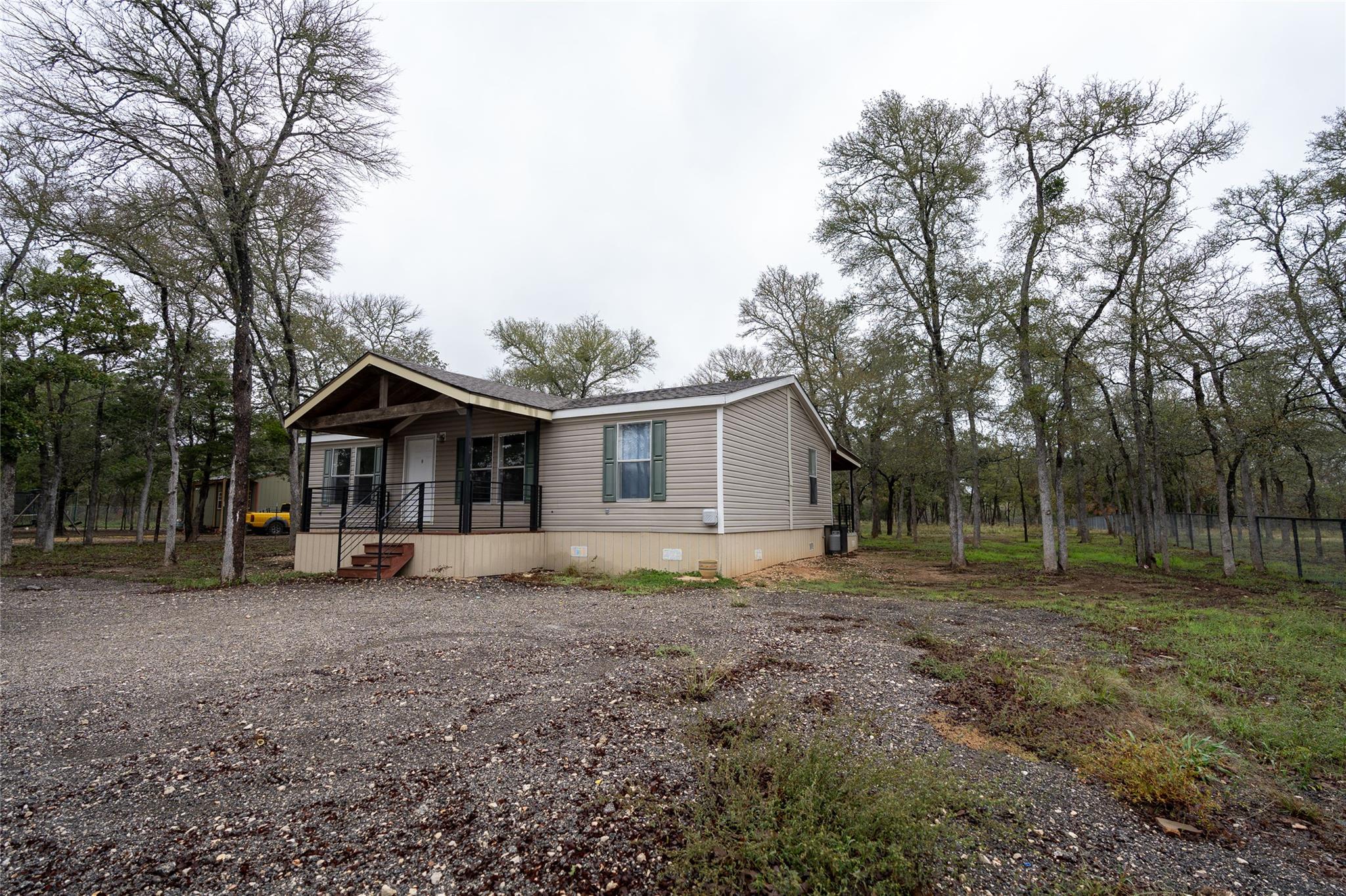 362 Saint Johns Rd, Dale, TX 78616