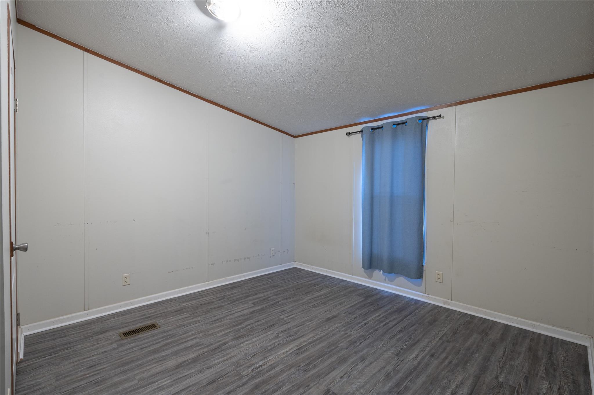 362 Saint Johns Rd, Dale, TX 78616