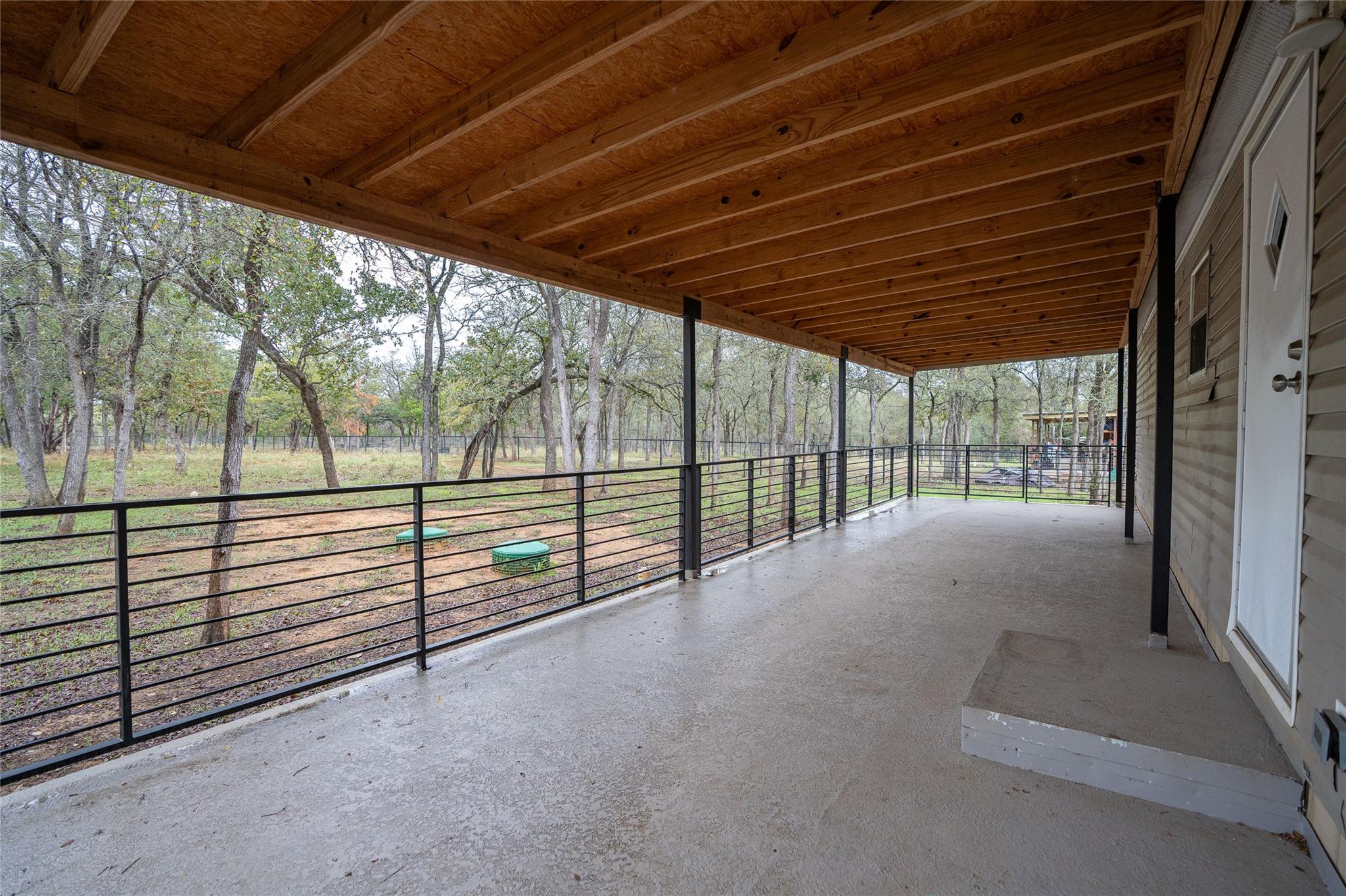 362 Saint Johns Rd, Dale, TX 78616