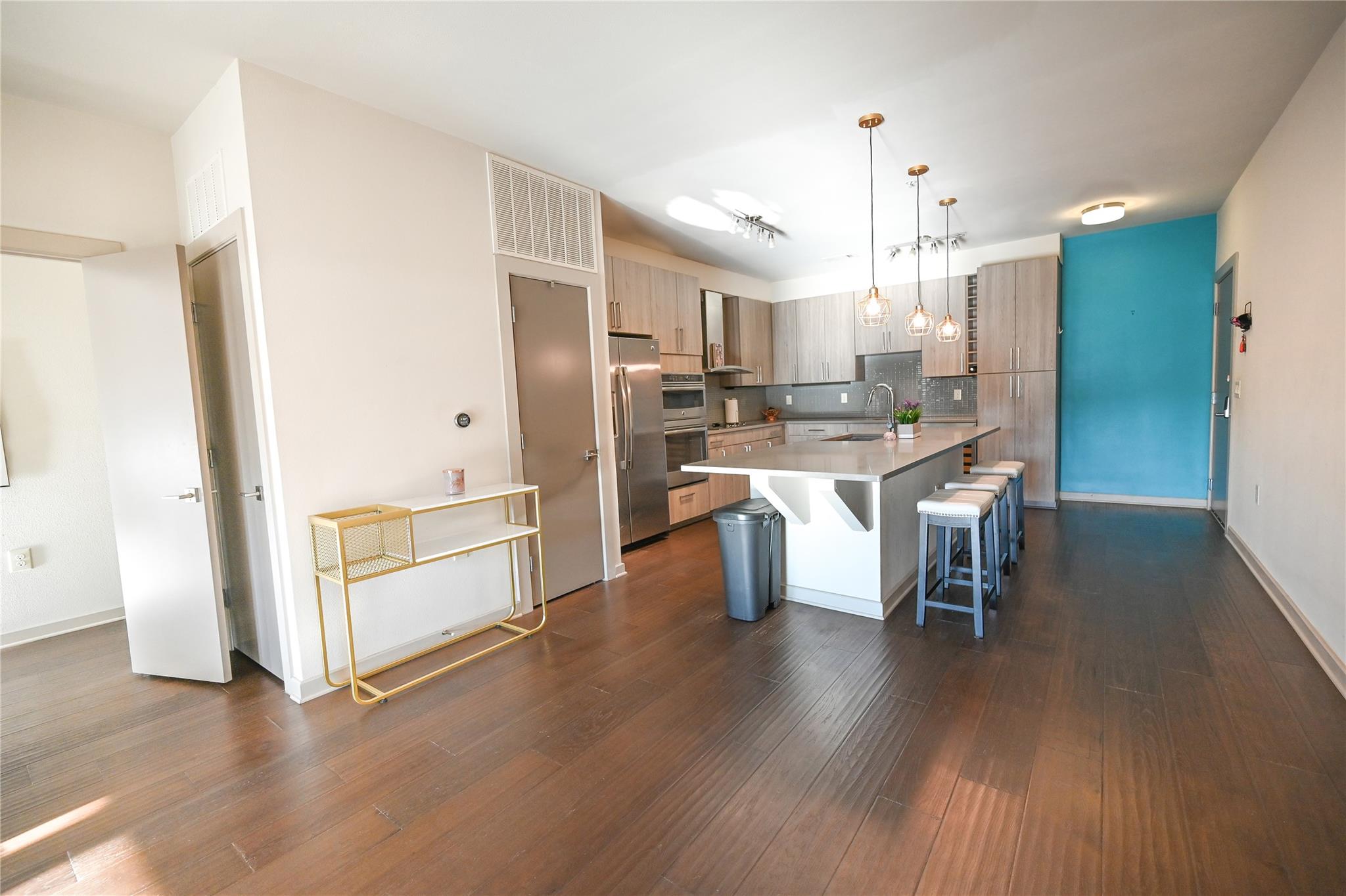 3600 S Lamar Blvd # 200, Austin, TX 78704