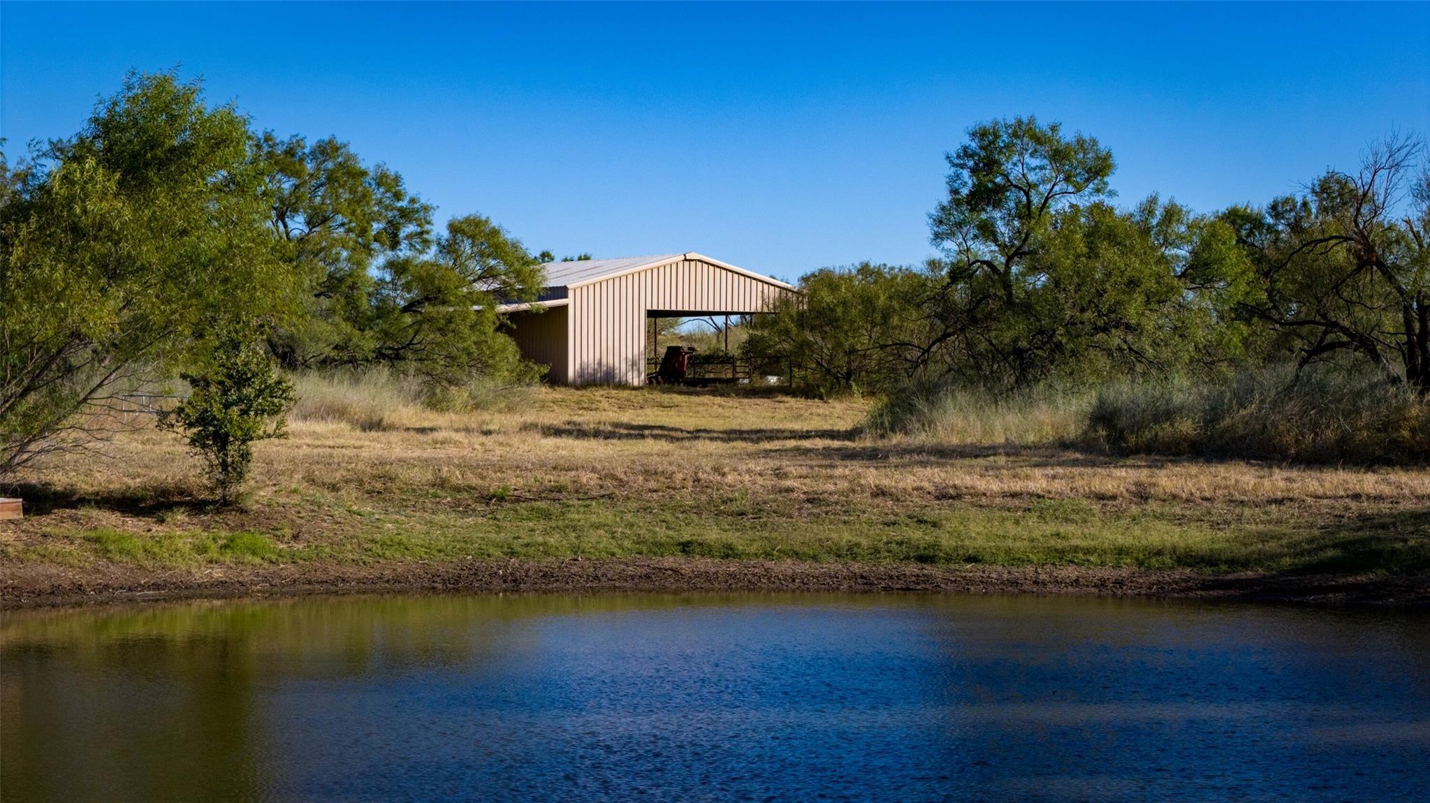 7702 Ranch Road 965, Llano, TX 78643
